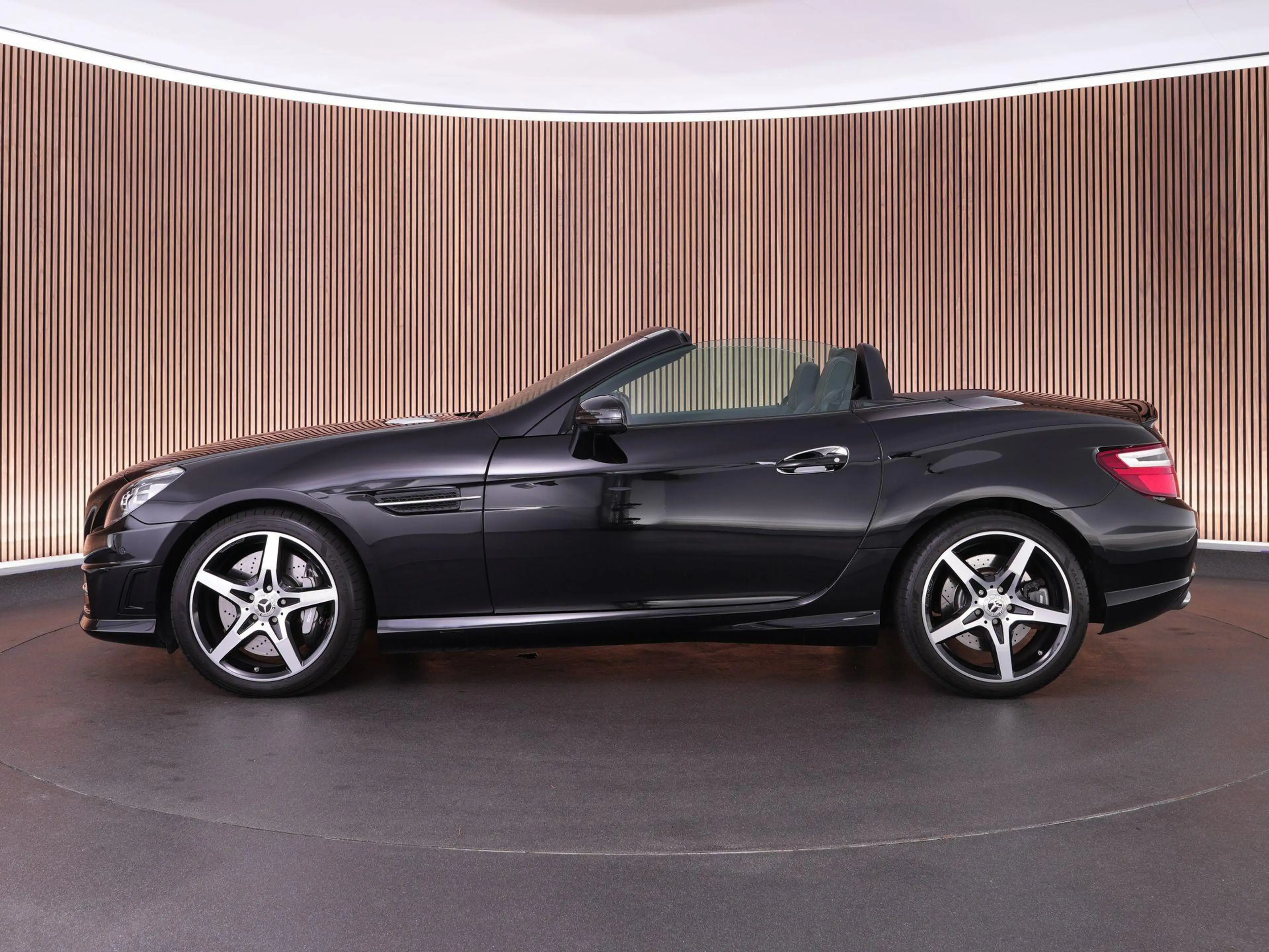 Mercedes-Benz SLK 55 AMG 421pk |pano/vario dak|Harman&Kardon|leder|navi|mem — photo 11