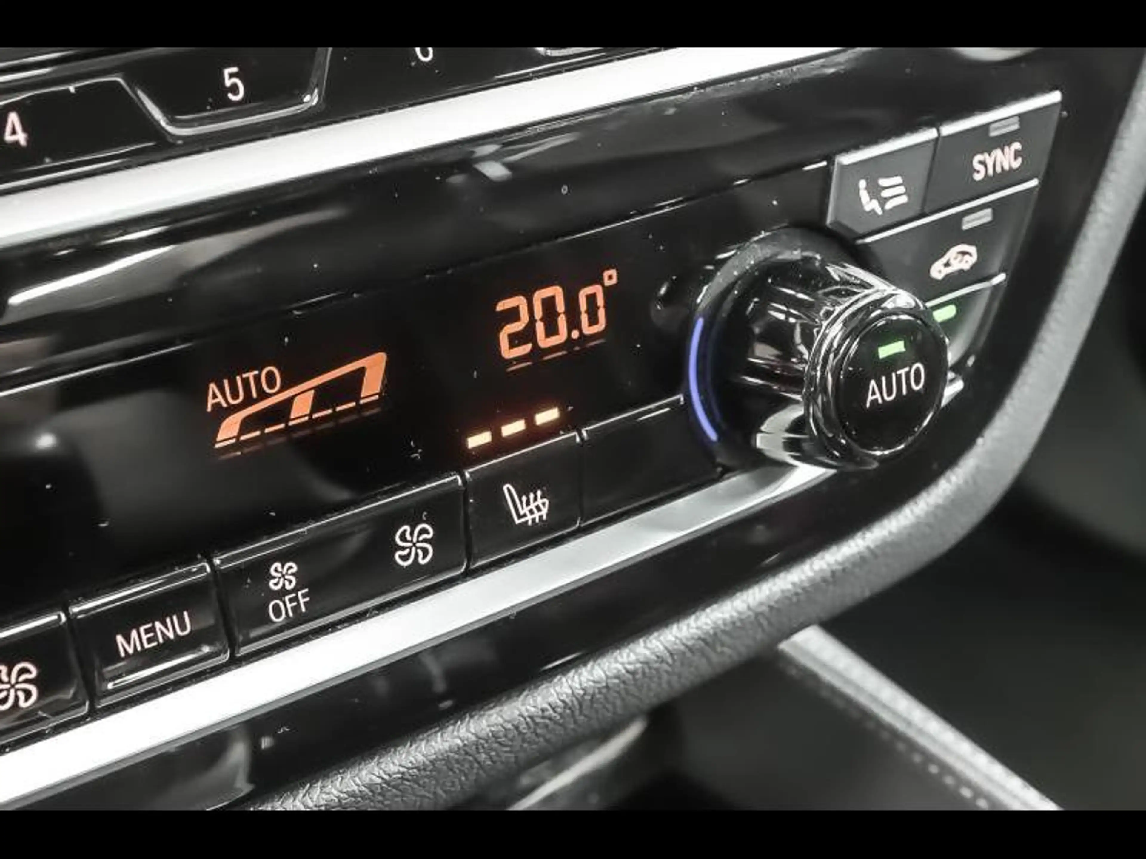 BMW 545 xDrive berline — photo 13