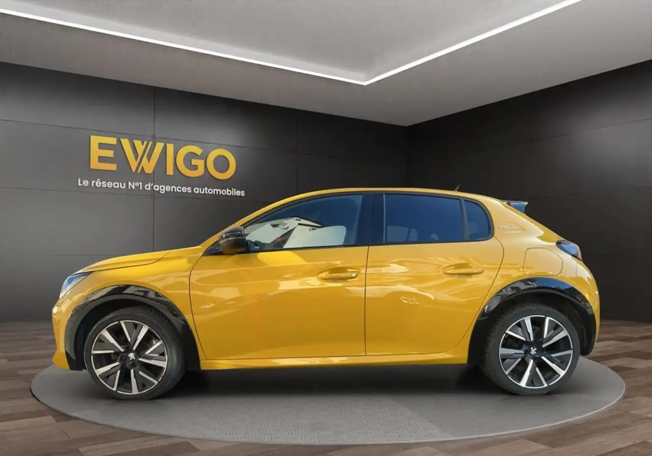 Peugeot 208 208 — photo 13
