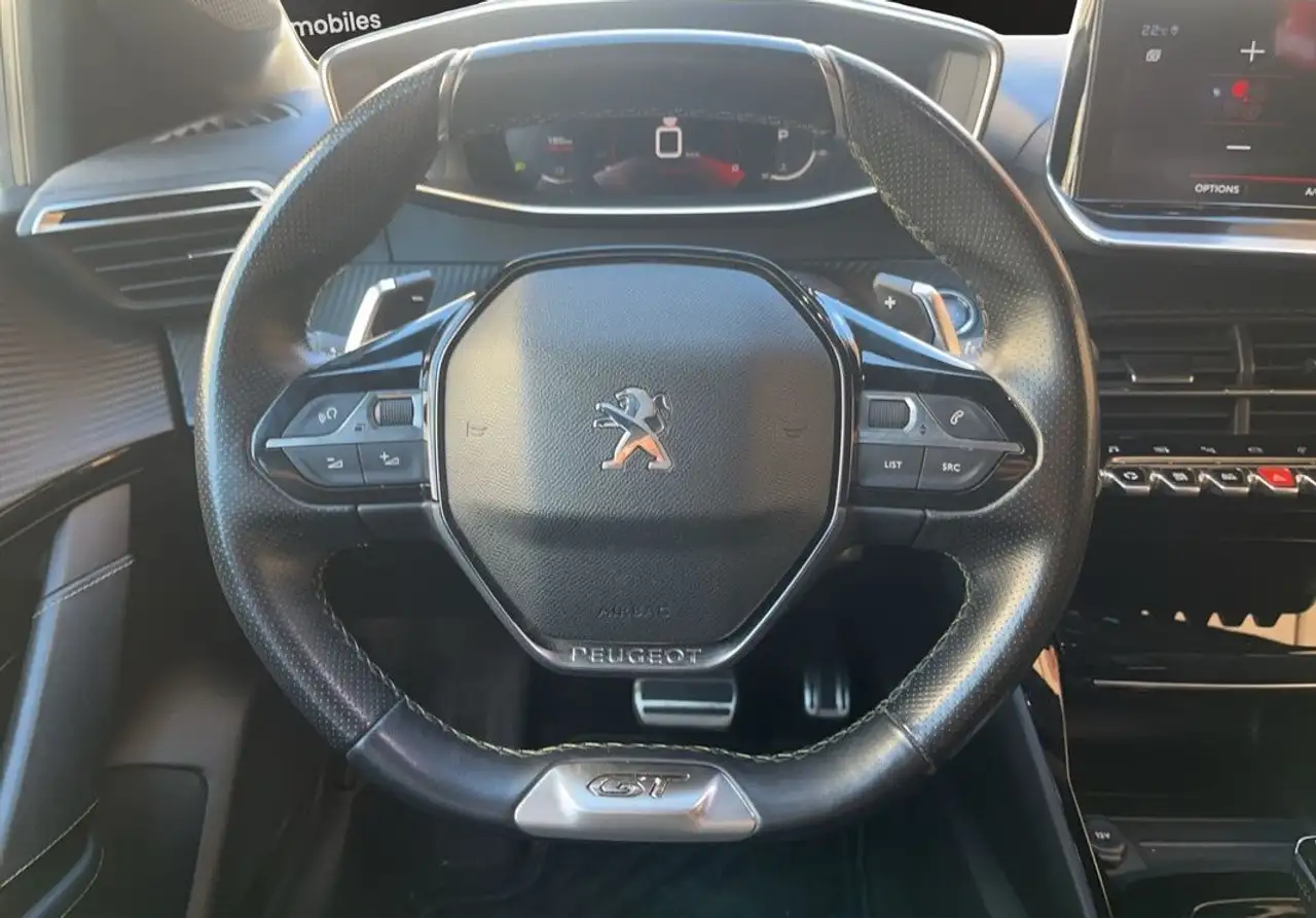 Peugeot 208 208 — photo 4