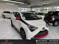 Toyota Aygo AYGO x-play Team D *Andr/CarPl*Kamera*Klima*Alu Weiß - thumbnail 2