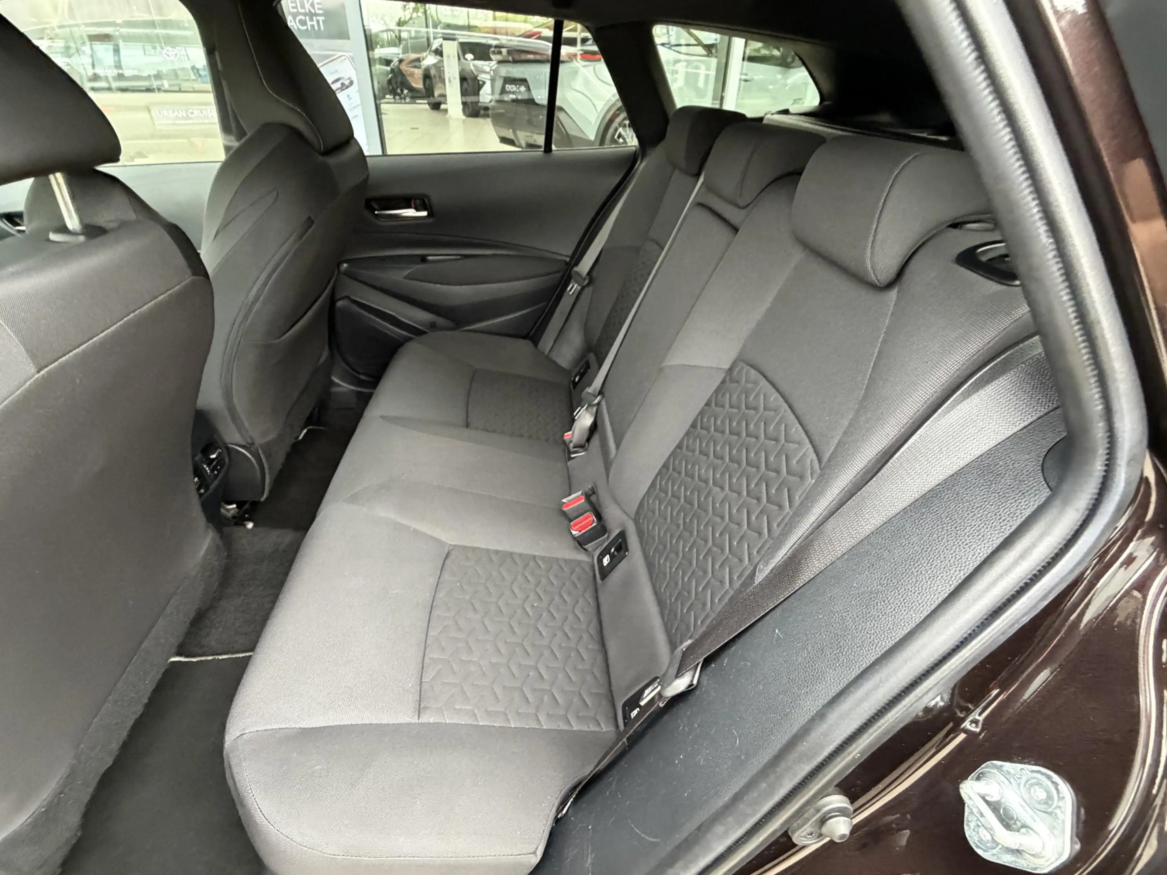 Toyota Corolla Touring Sports 1.8 Hybrid Style Trekhaak Navi Crui — photo 19