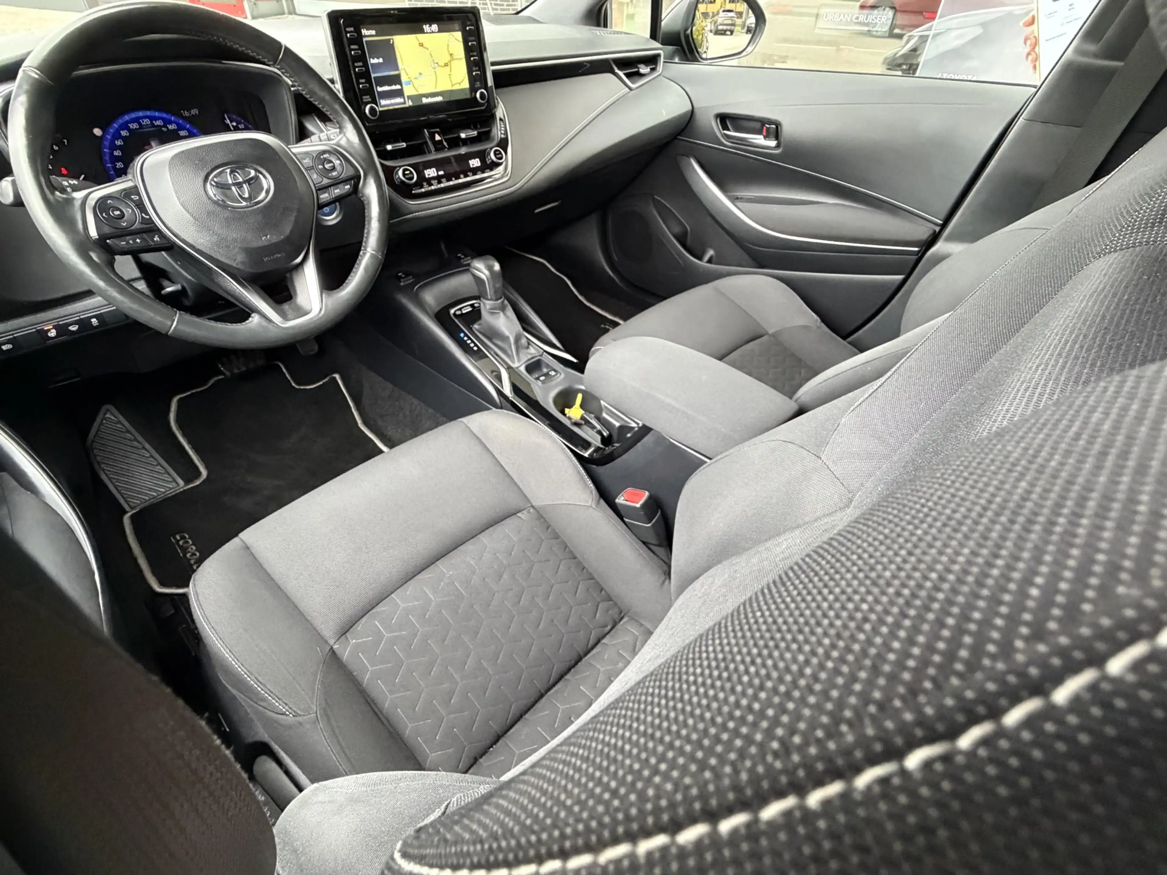 Toyota Corolla Touring Sports 1.8 Hybrid Style Trekhaak Navi Crui — photo 18