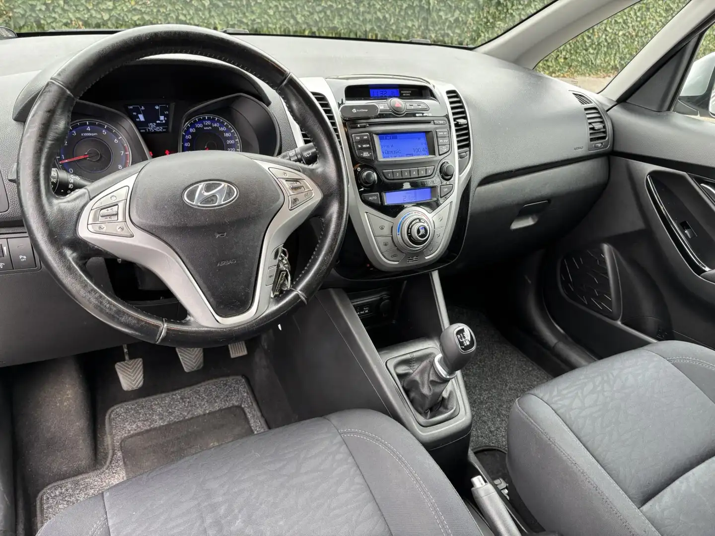 Hyundai iX20 1.4i i-Vision | Cruise control | Climate control | Grijs - 2
