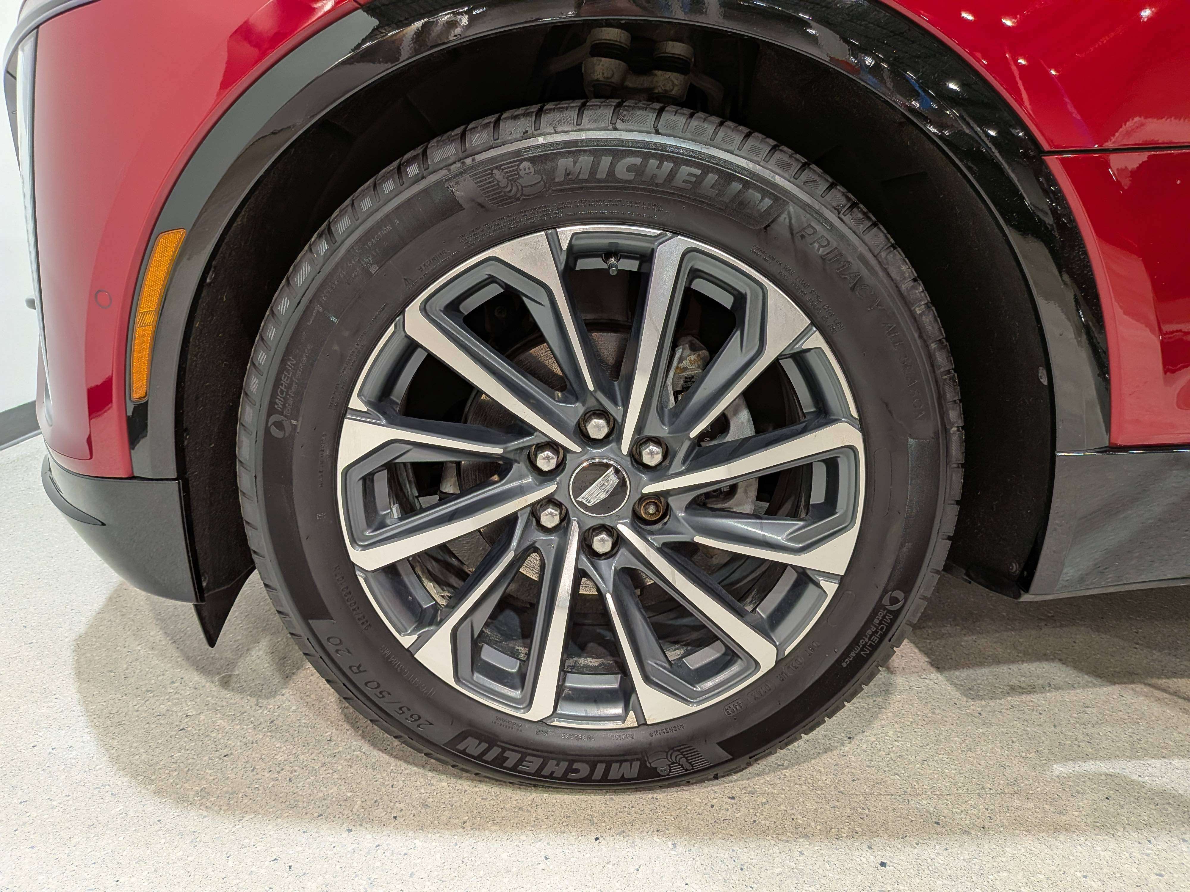 Cadillac LYRIQ 2024