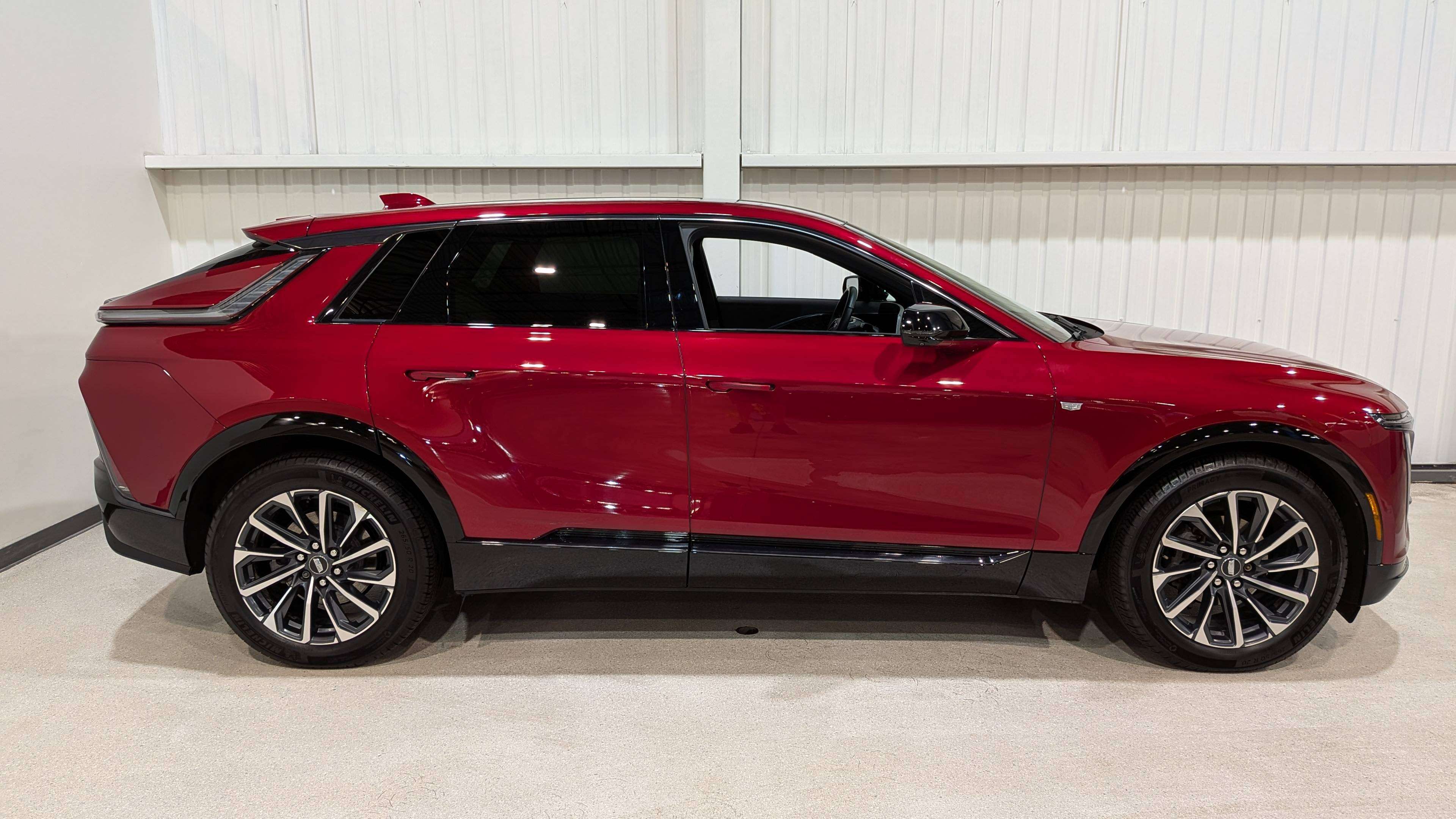 Cadillac LYRIQ 2024