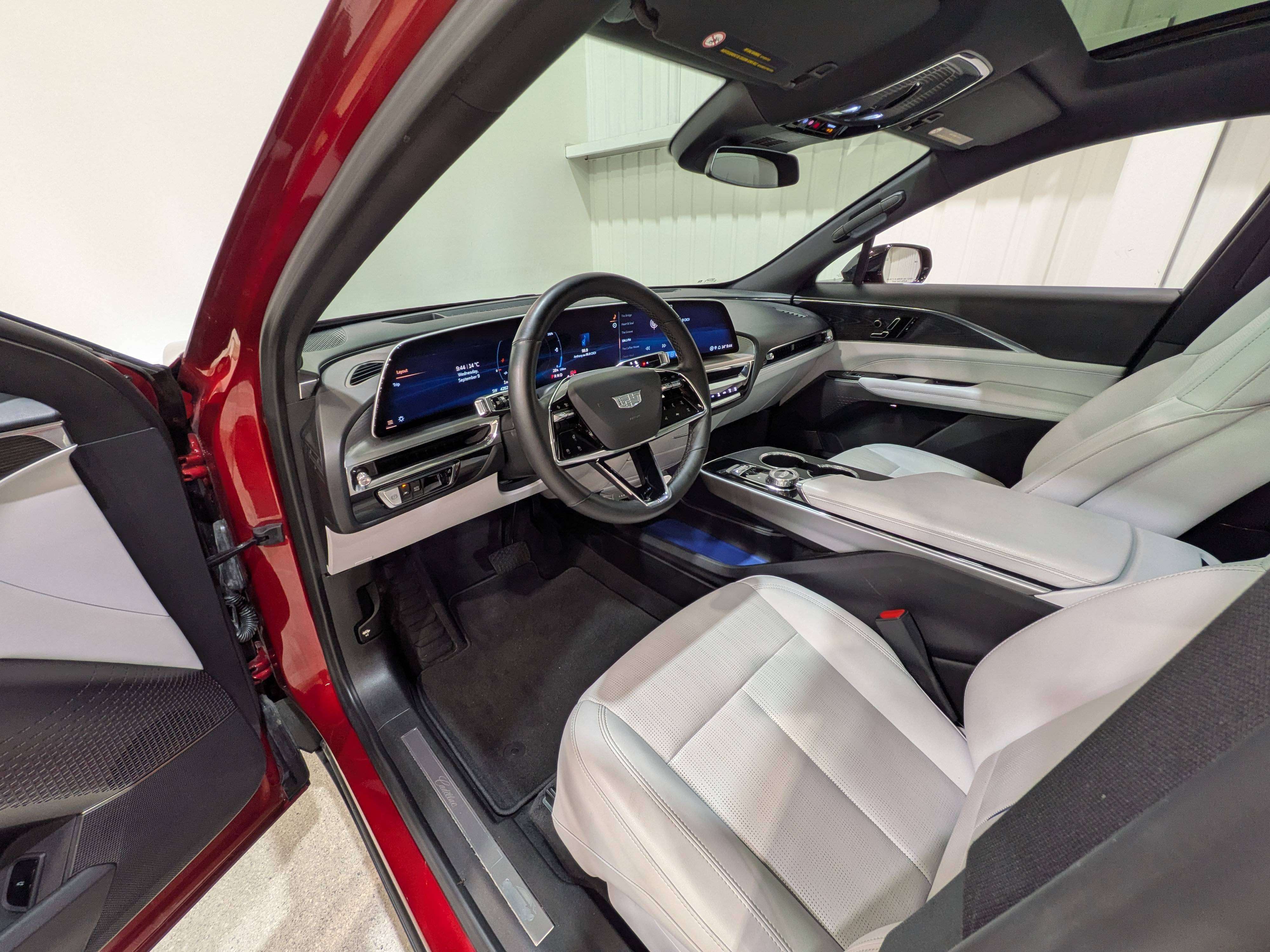 Cadillac LYRIQ 2024