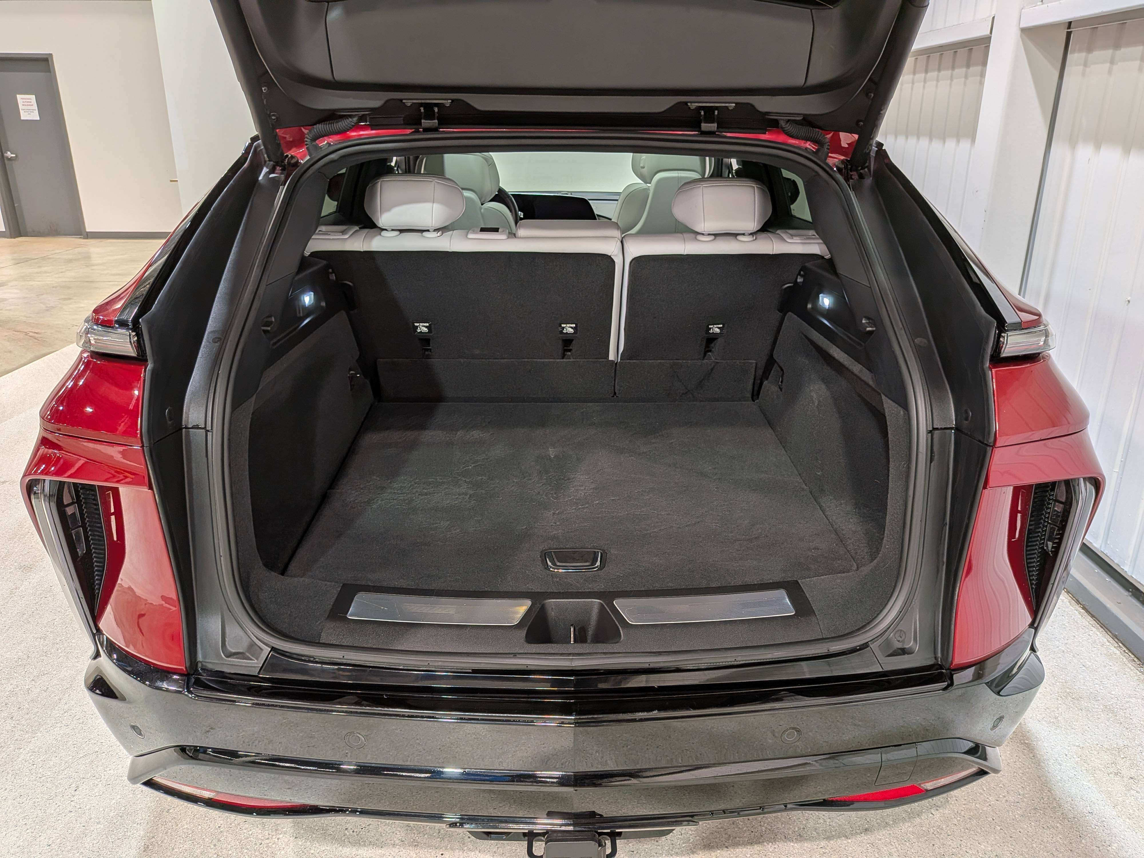 Cadillac LYRIQ 2024