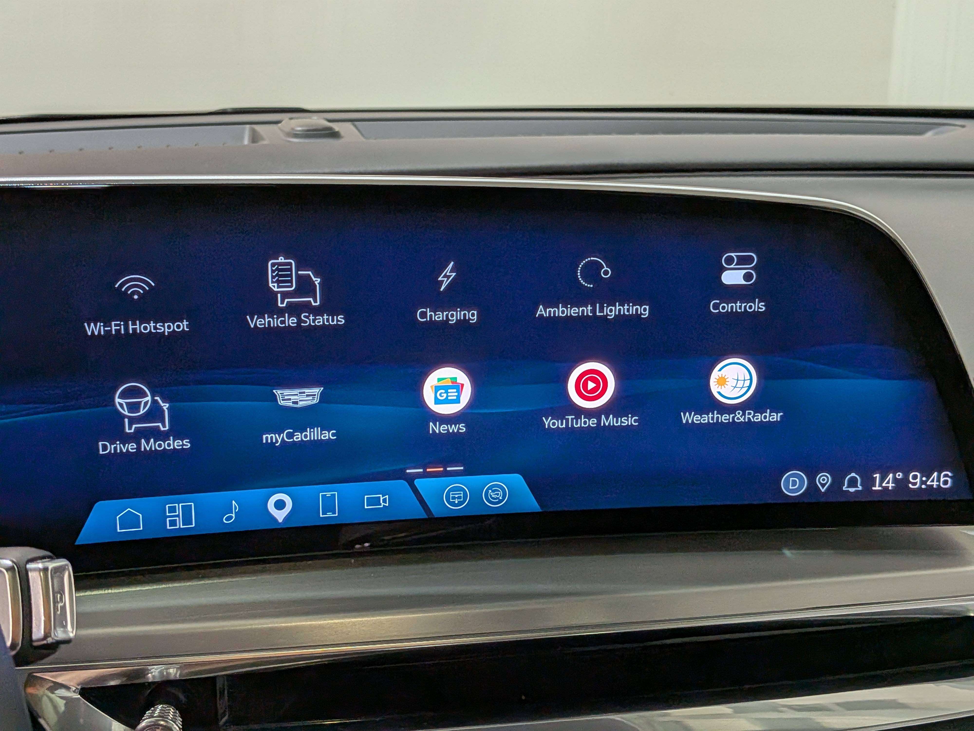 Cadillac LYRIQ 2024