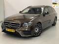 Mercedes-Benz E 200 Estate 200d / AMG / Schuifdak / Widescreen / Head- Bruin - thumbnail 1