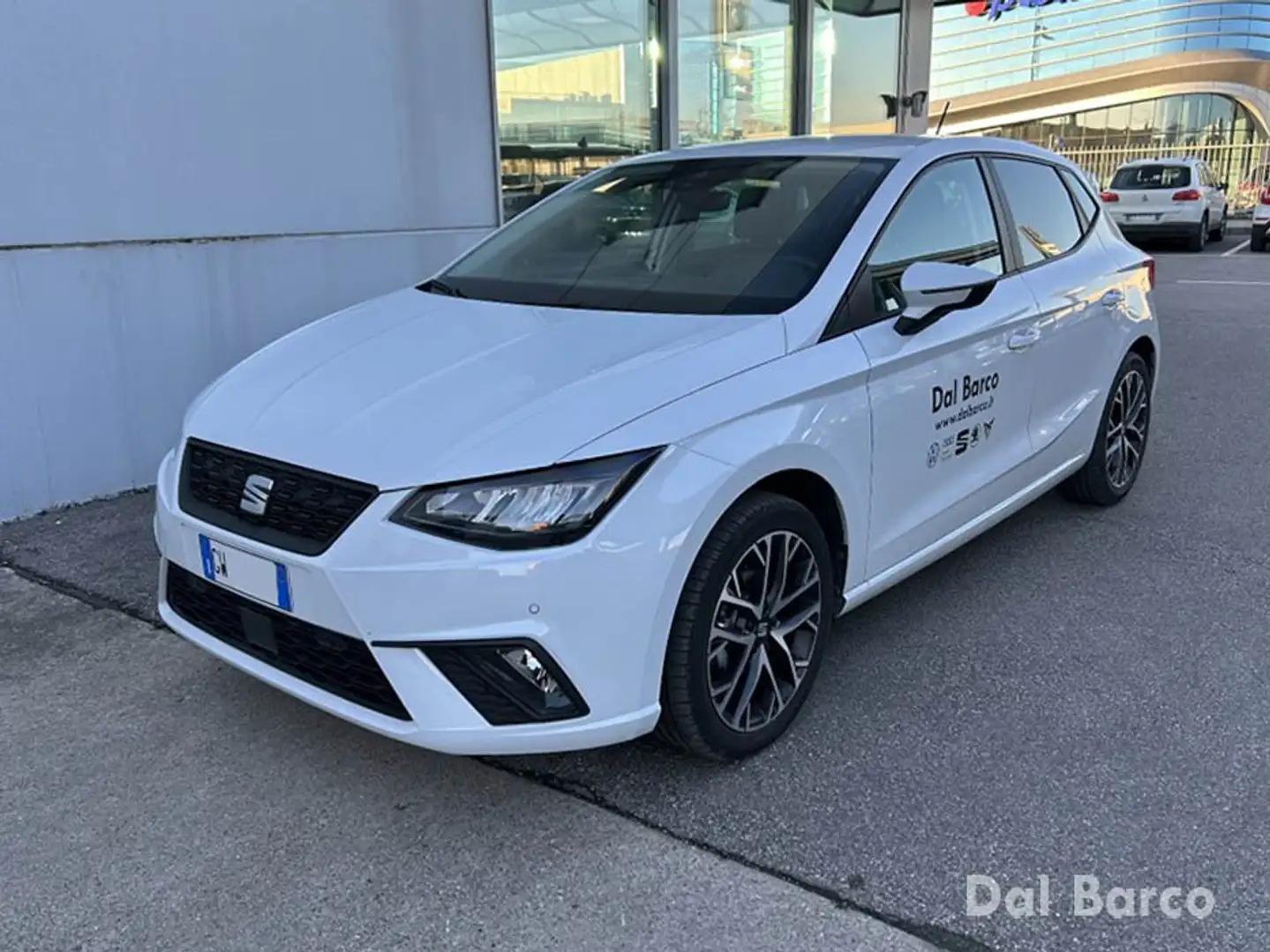 SEAT Ibiza 1.0 EcoTSI 95 CV 5 porte Black Edition - 1