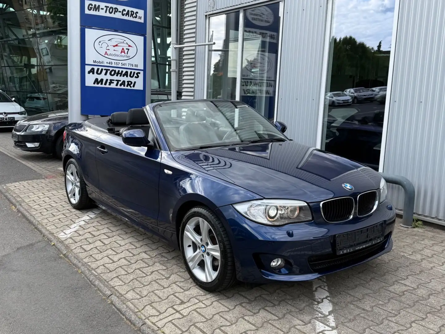BMW 118 i Cabrio M Paket Xenon Klima PDC LM Tempomat Blau - 1