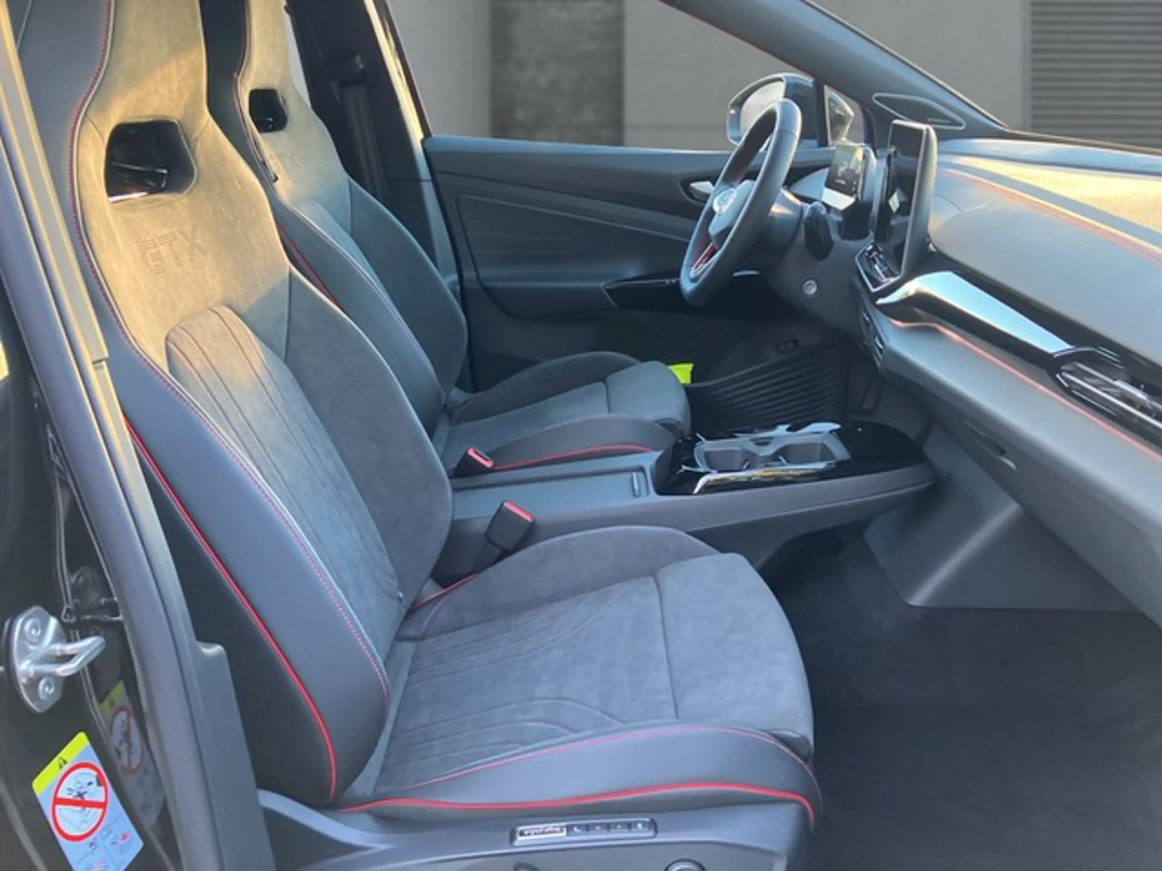 Volkswagen ID.4 GTX 4MOTION 250KW 77KWH*AHK*NAVI — photo 12