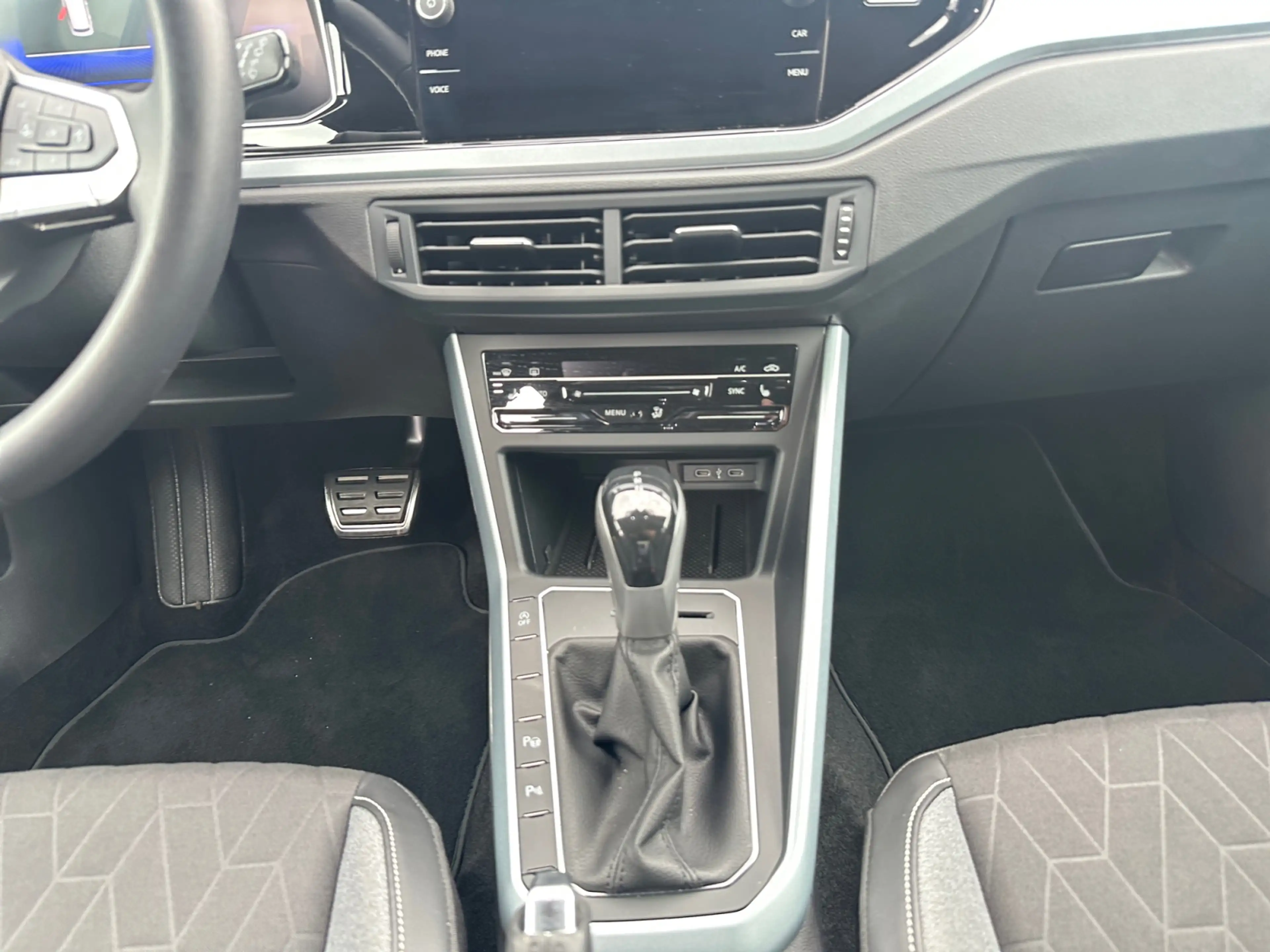 Volkswagen Polo Goal 1.0 TSI OPF DSG NAVI / ACC / SITZHEIZUNG — photo 11