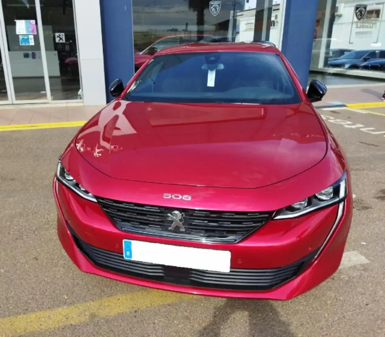 Peugeot 508 Hybrid 225 Allure Pack e-EAT8 Rojo - 2