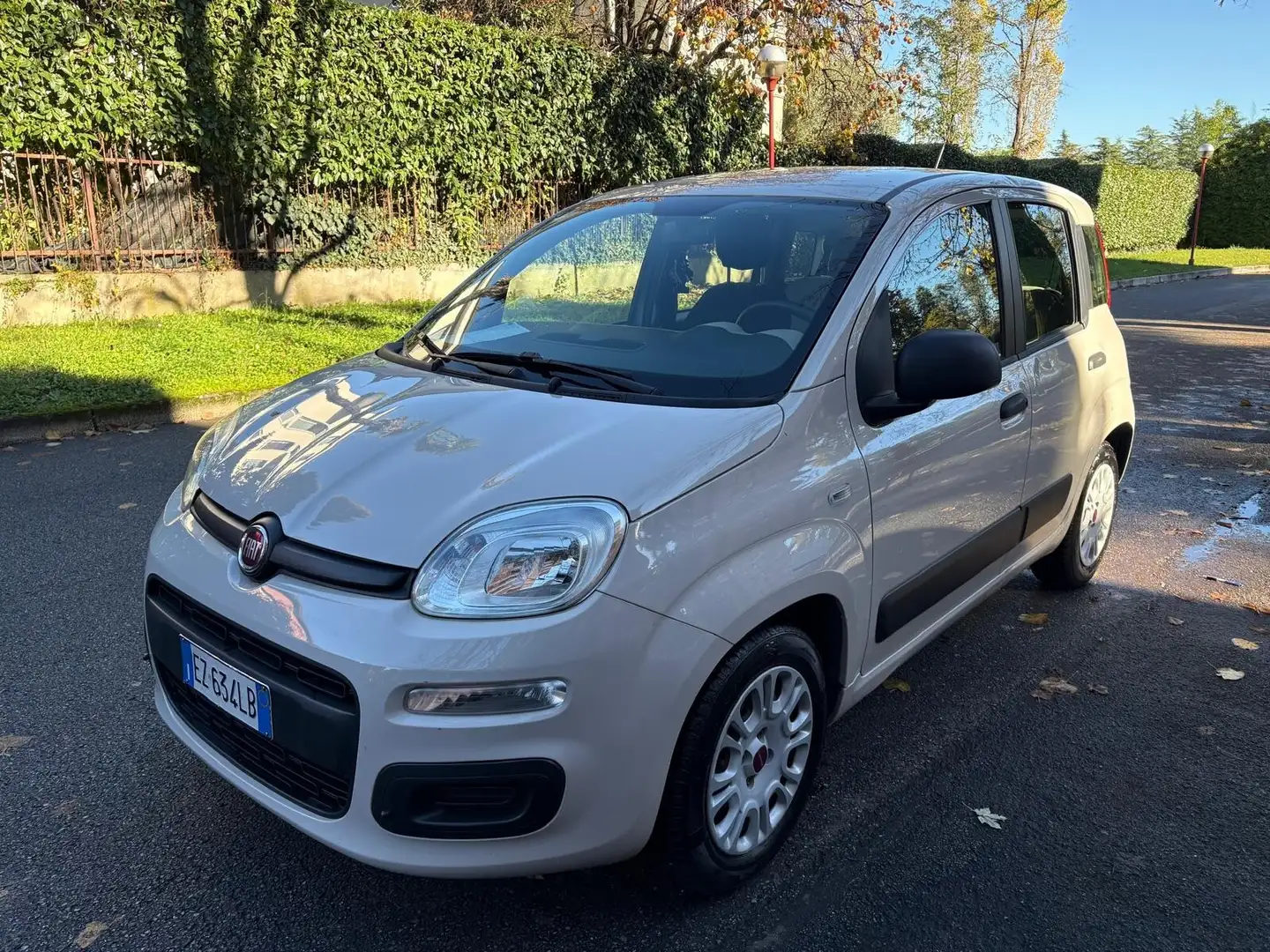Fiat Panda Panda 1.2 Lounge benzina euro 6 Beige - 1