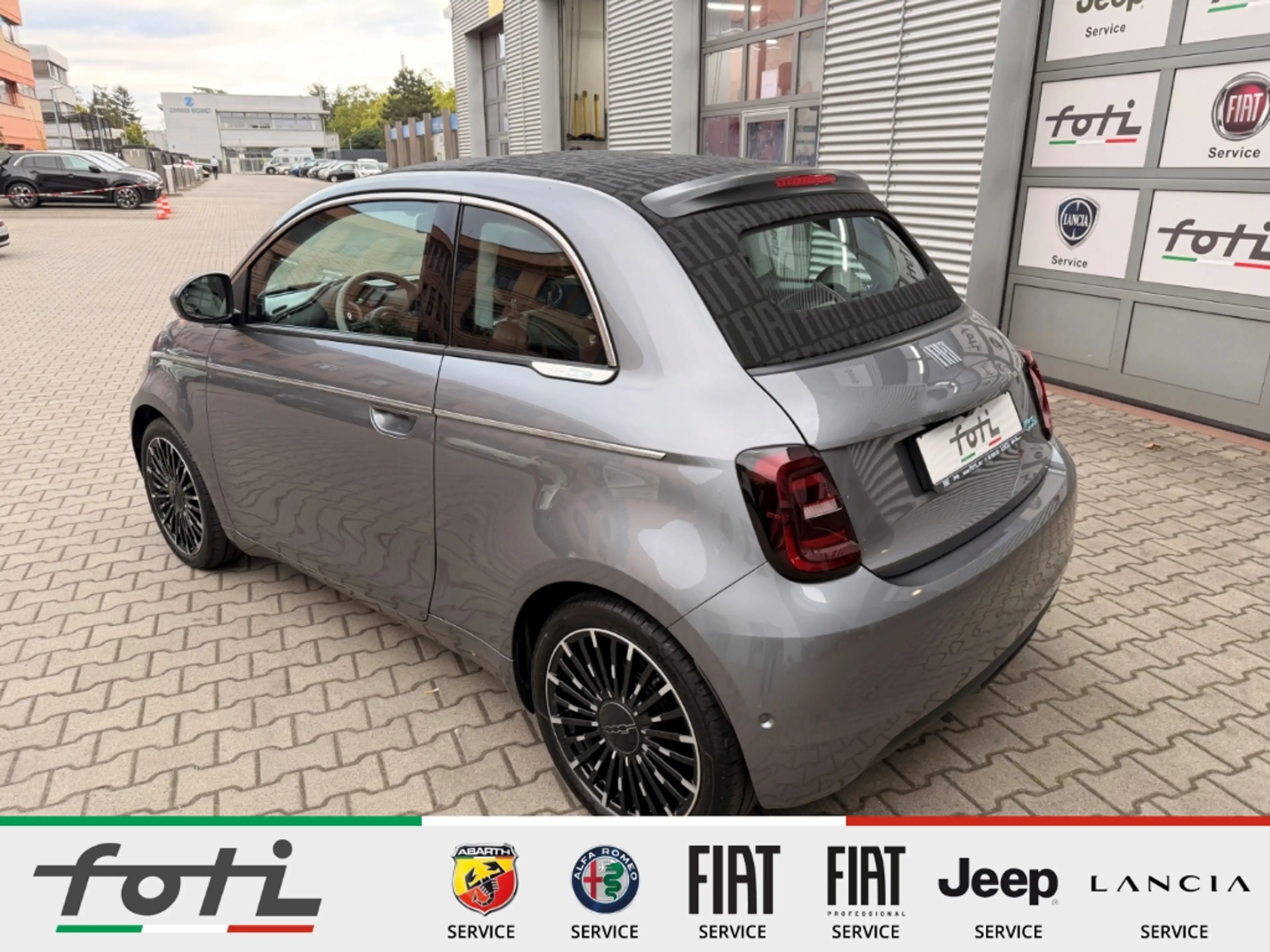 Fiat 500e La Prima by Bocelli 42kWh 118PS Leder — photo 5