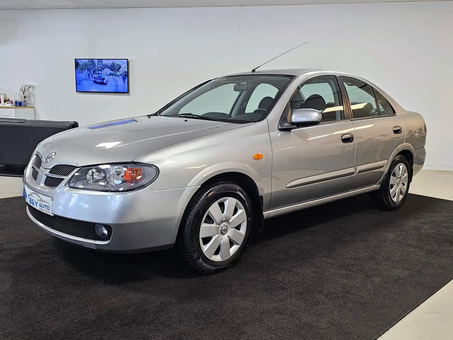 Nissan Almera 1.5i 16v Acenta A/C - 1ste eigenaar Argent - 2