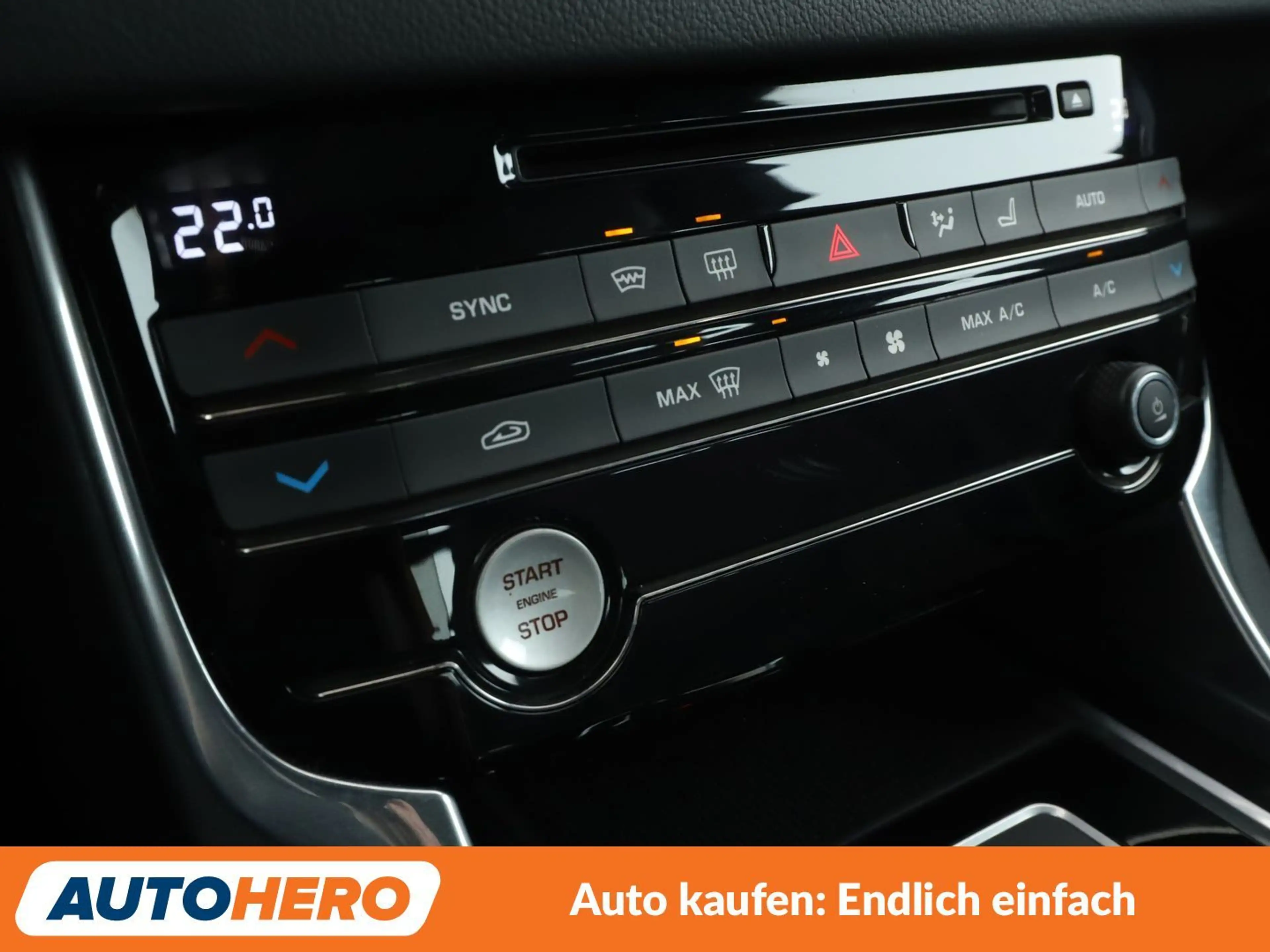 Jaguar XF 30d R-Sport Aut.*NAVI*HUD*XENON*TEMPO*CAM*PDC* — photo 12