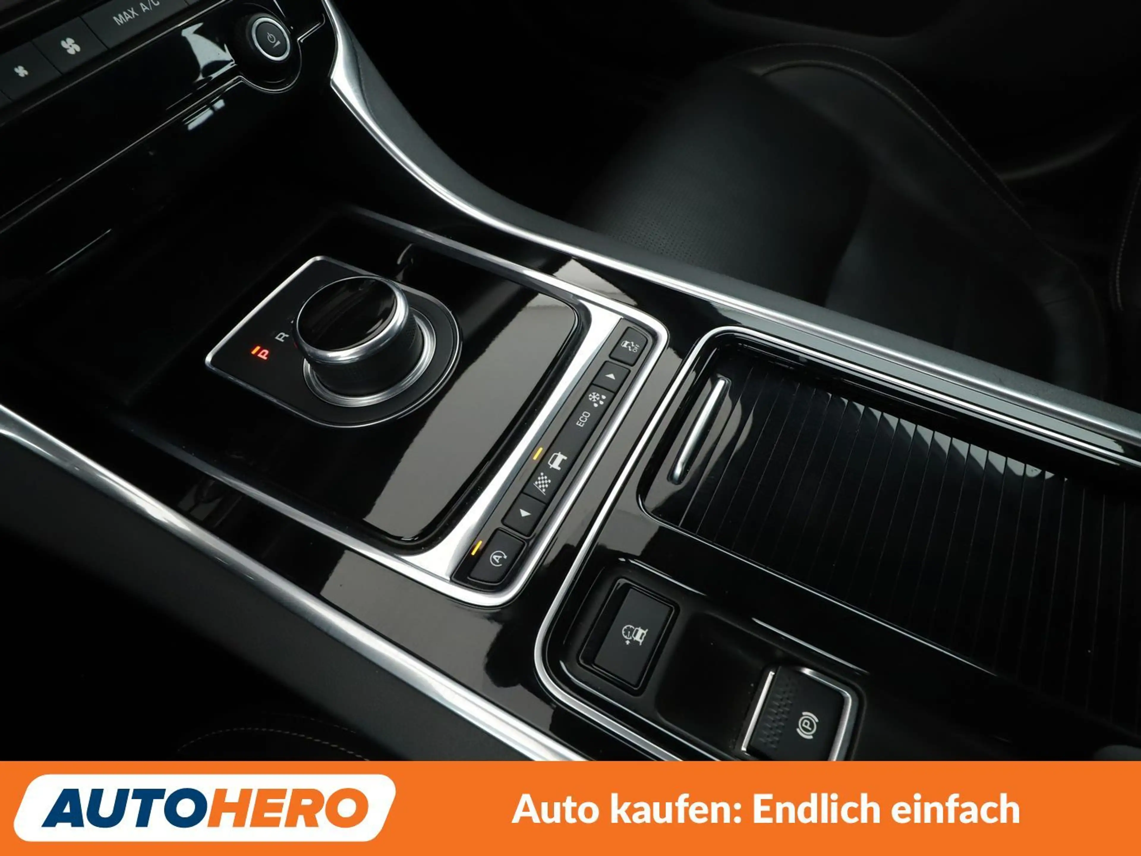 Jaguar XF 30d R-Sport Aut.*NAVI*HUD*XENON*TEMPO*CAM*PDC* — photo 13