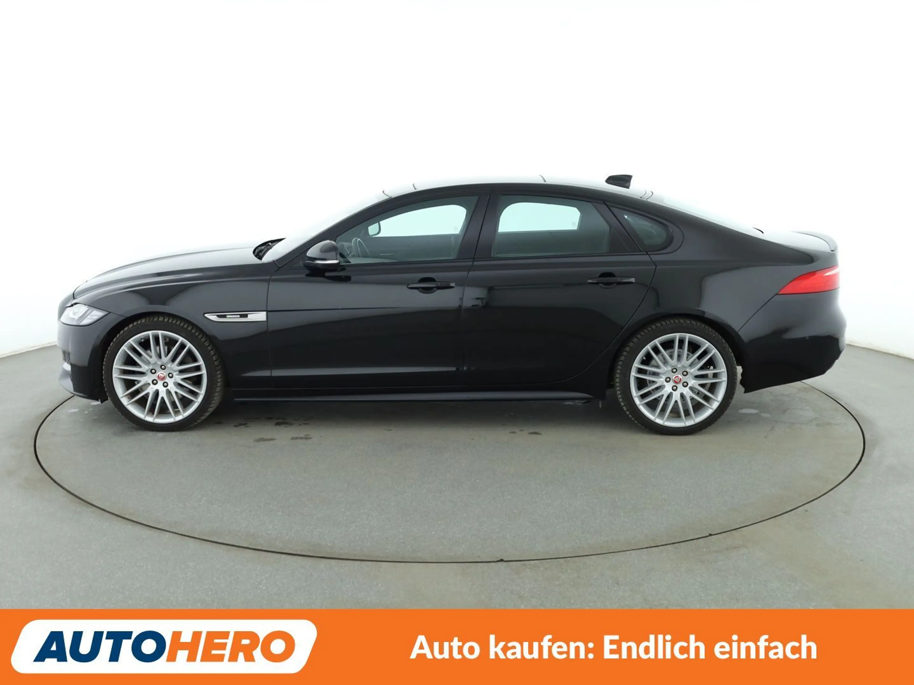 Jaguar XF 30d R-Sport Aut.*NAVI*HUD*XENON*TEMPO*CAM*PDC* — photo 3