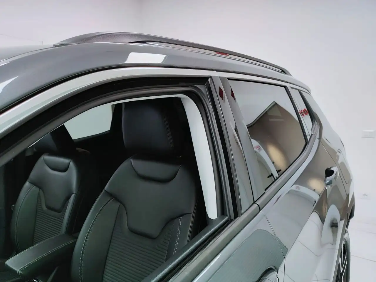 Jeep Compass 1.3 Turbo T4 PHEV Limited, миниатюра 5