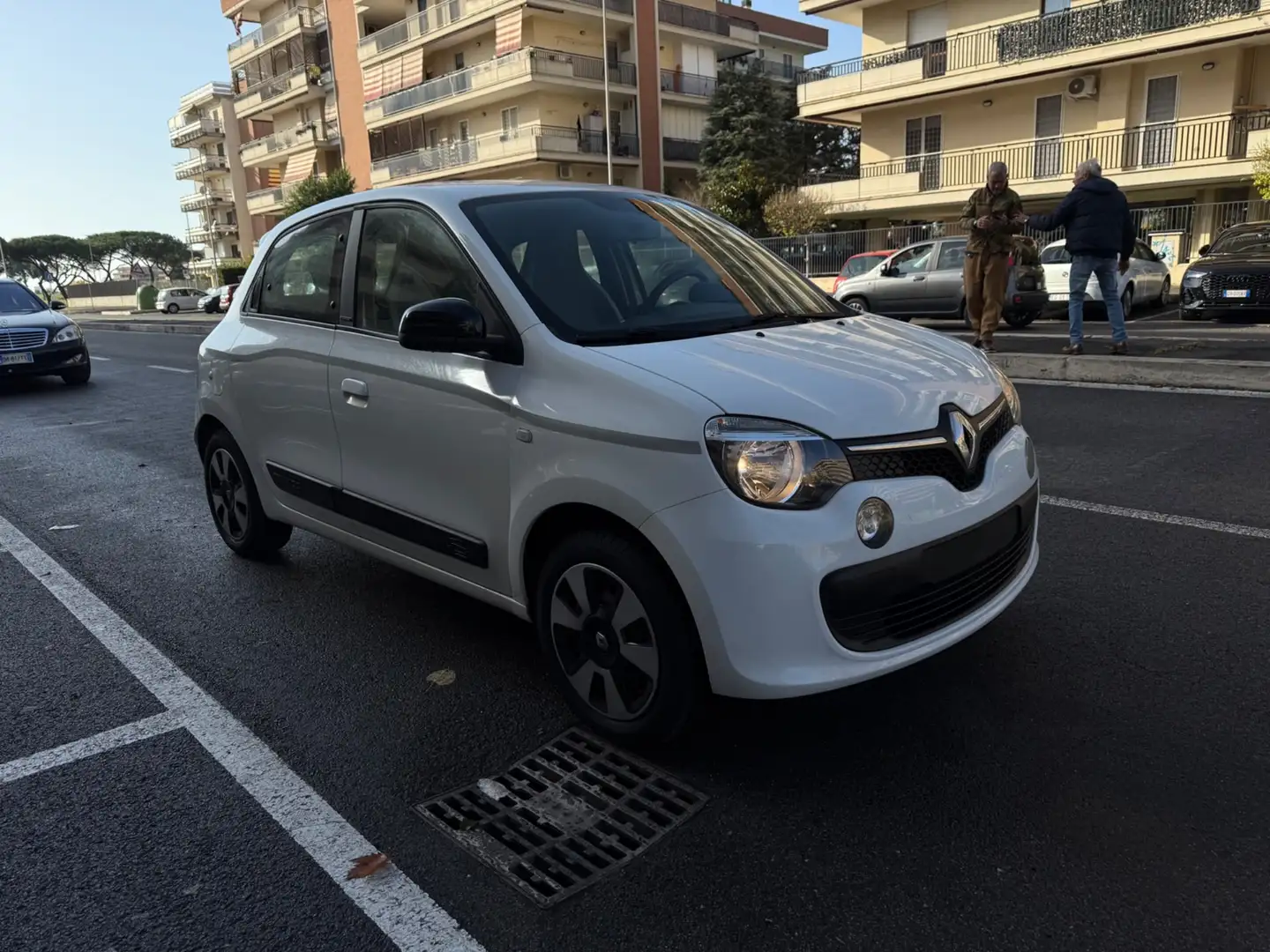Renault Twingo SCe Stop&Start LIMITEED LED PDC BLUETOOTH C.AUTOMA Bianco - 2