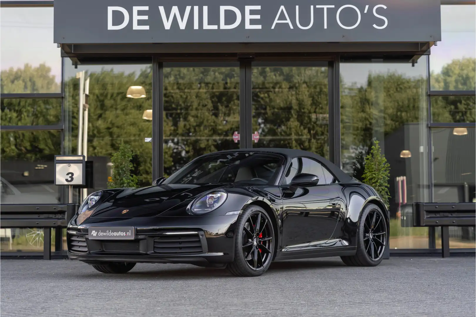 Porsche 992 Cabrio 3.0 Carrera S 450pk Sportuitlaat Bose Camer Zwart - 1