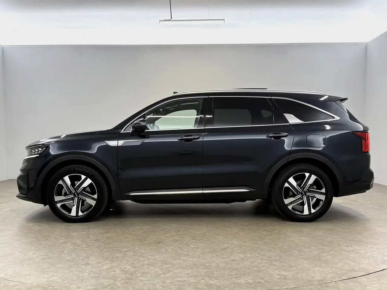 Kia Sorento 1.6 T-GDI Hybrid 2WD ExecutiveLine 7p. Pano Vi, миниатюра 10