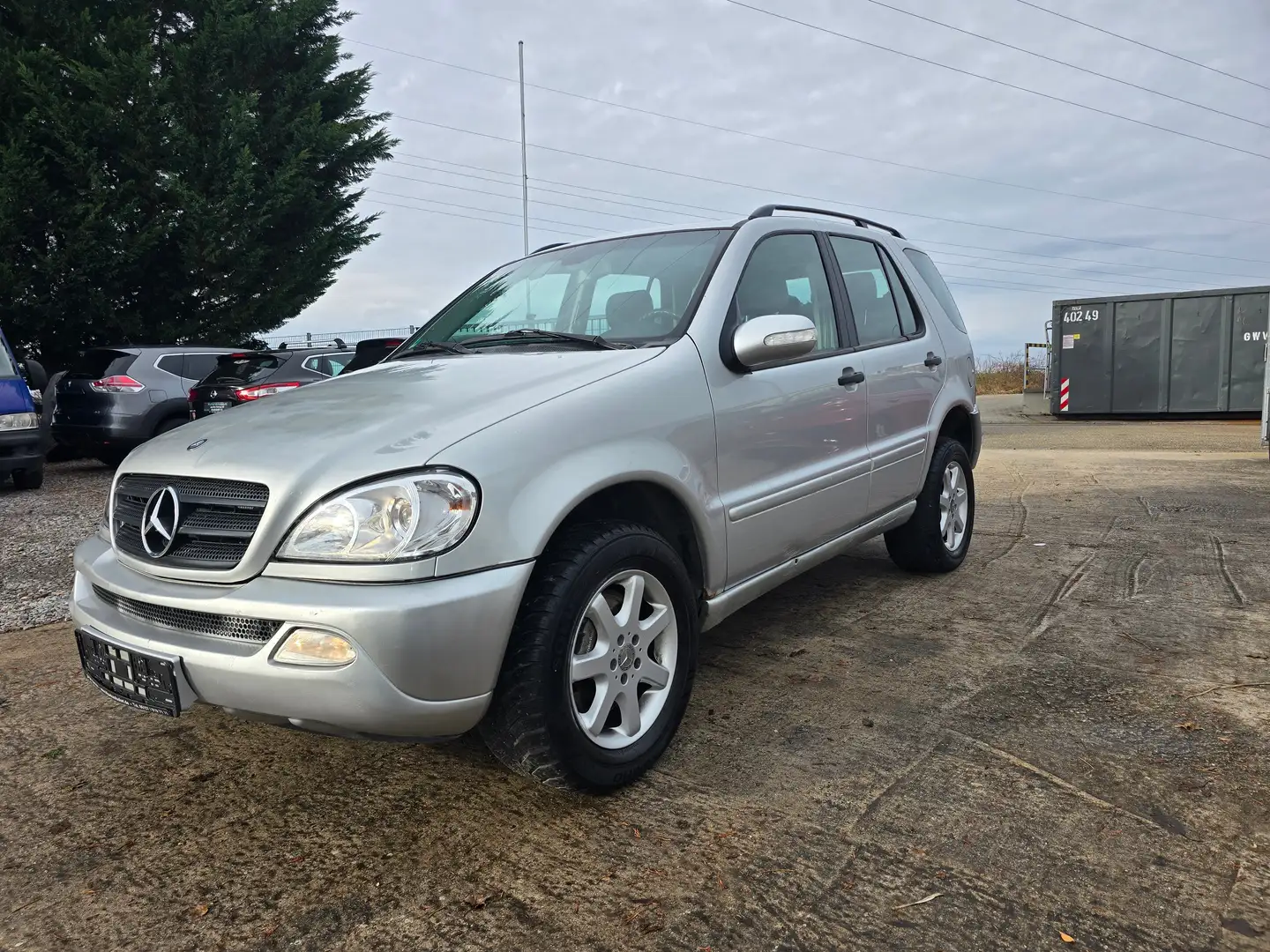 Mercedes-Benz ML 270 M-Klasse Diesel CDI Final Edition Grau - 1