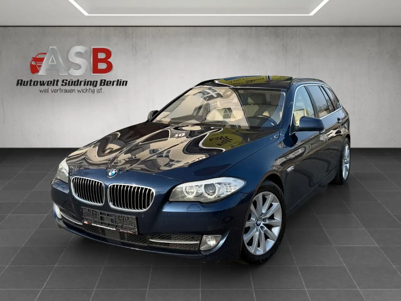 BMW 525
