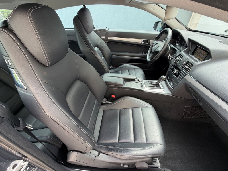 Mercedes-Benz E 200 CGI °Coupe°Elegance°76Tkm°2.Hand°Leder°Nav — photo 9