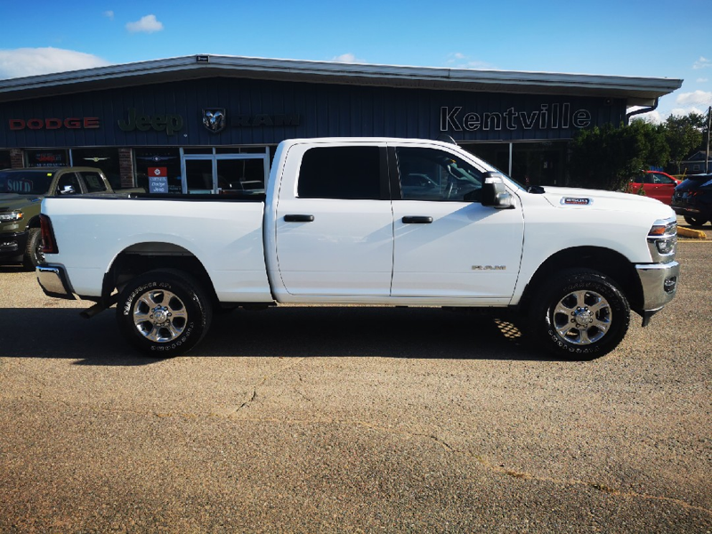 2025 RAM 2500 Crew Cab