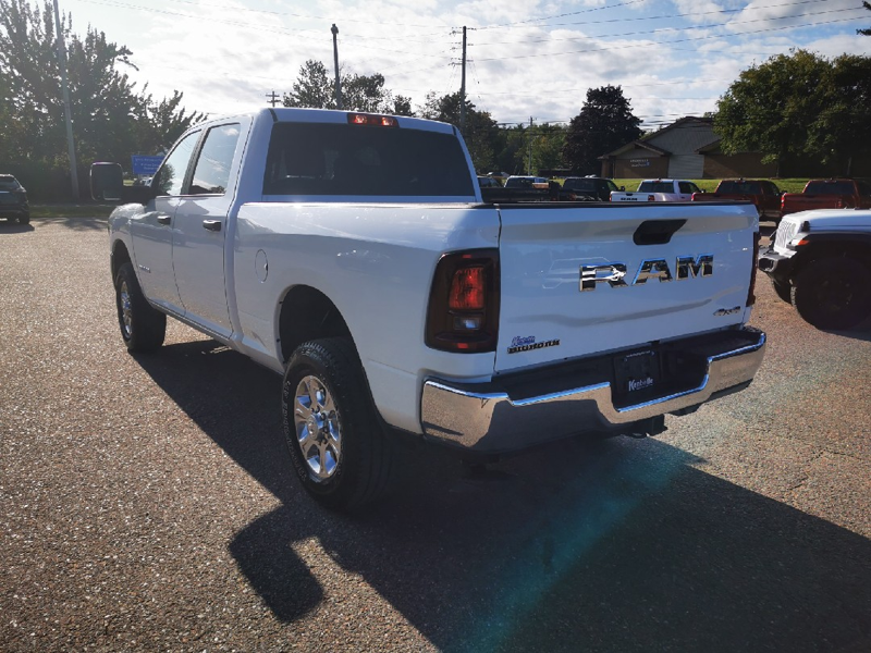 2025 RAM 2500 Crew Cab
