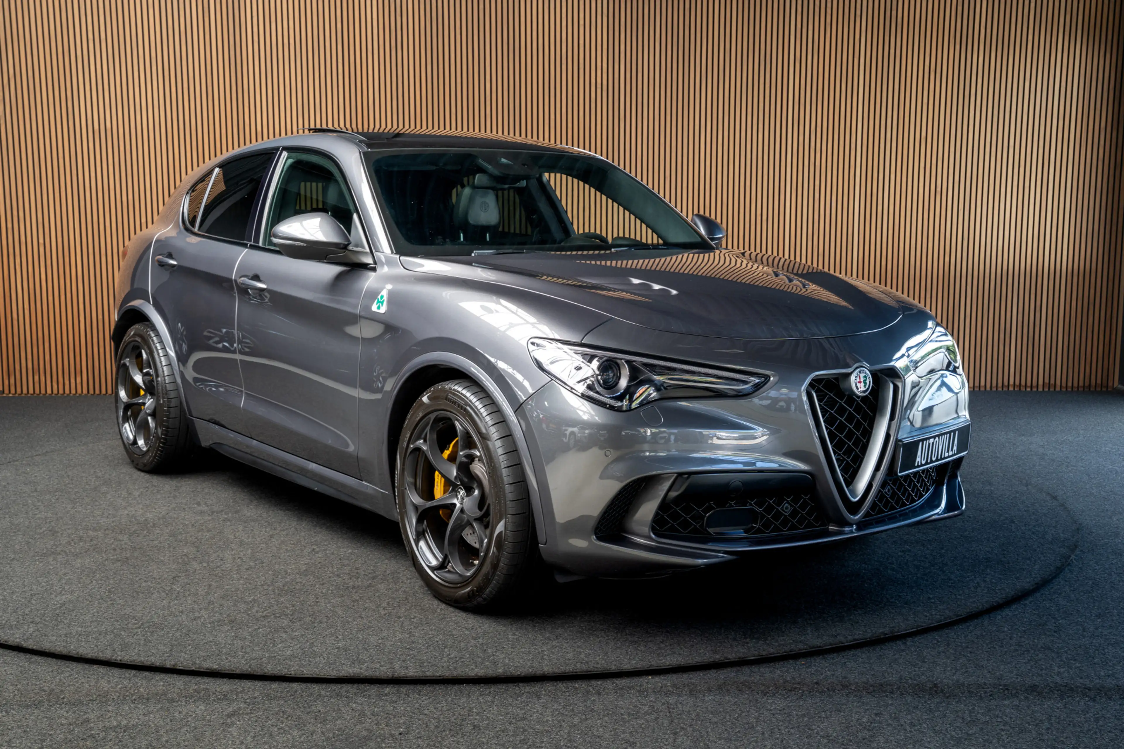 Alfa Romeo Stelvio 2.9 V6 AWD Quadrifoglio — photo 7