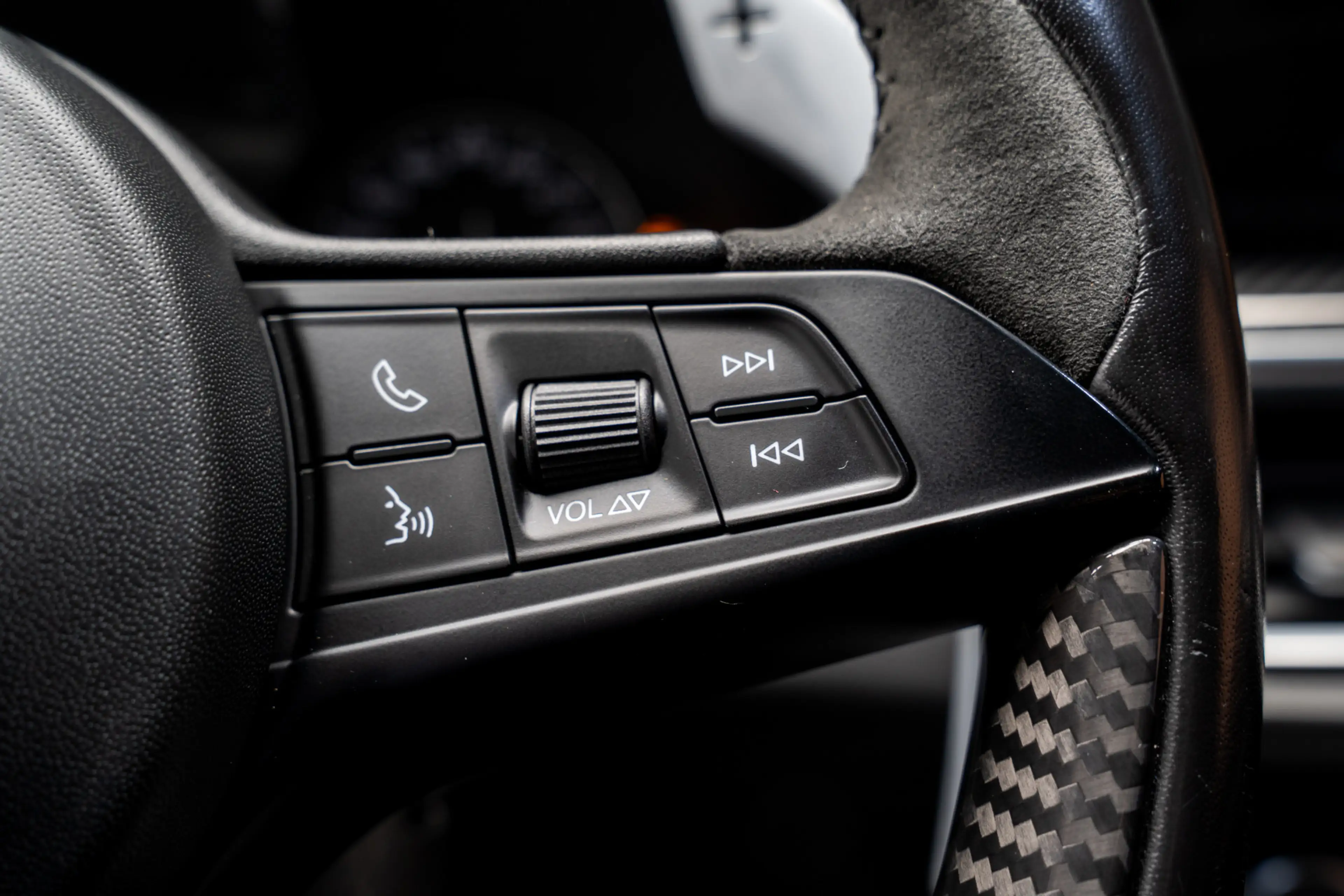 Alfa Romeo Stelvio 2.9 V6 AWD Quadrifoglio — photo 26