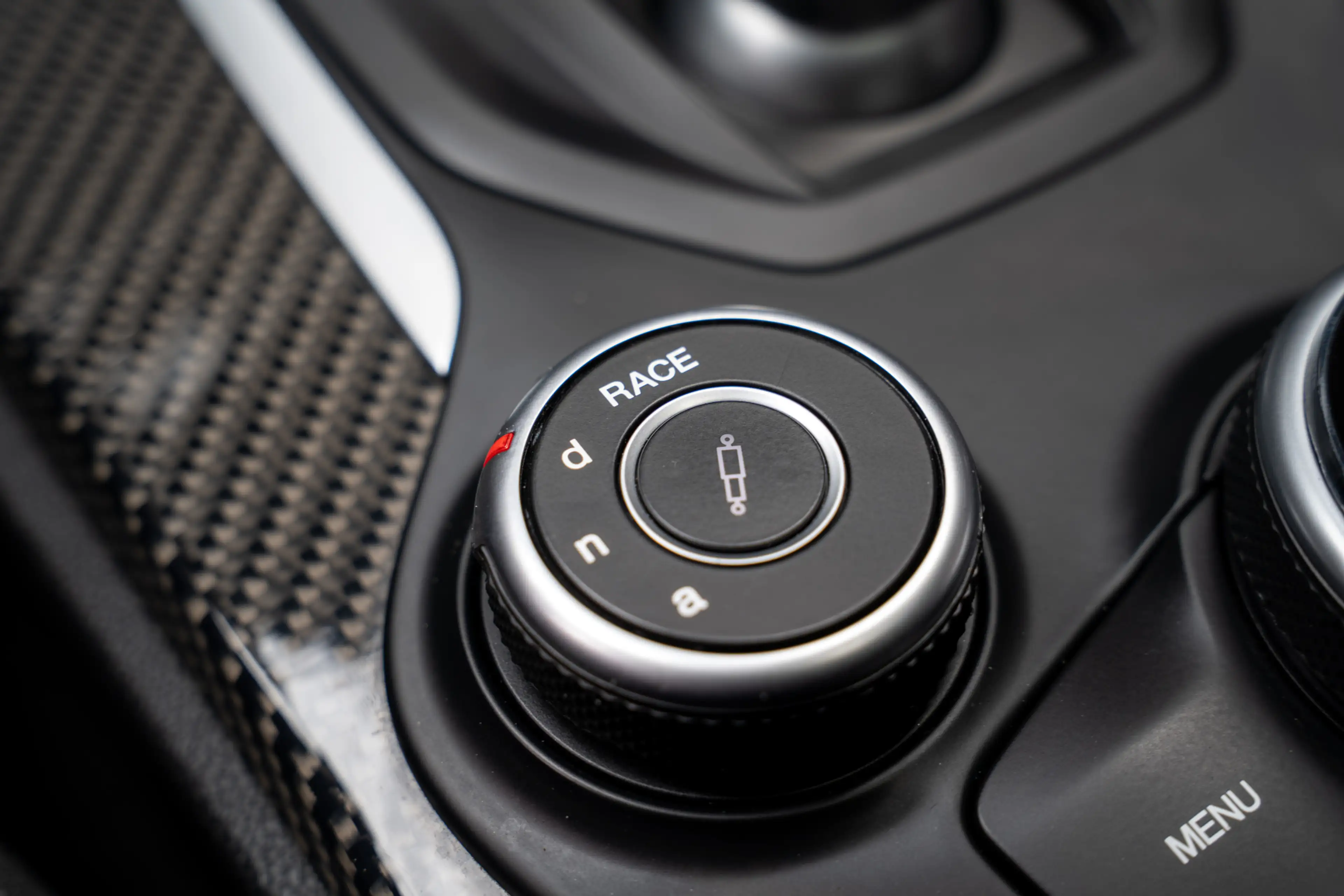 Alfa Romeo Stelvio 2.9 V6 AWD Quadrifoglio — photo 35