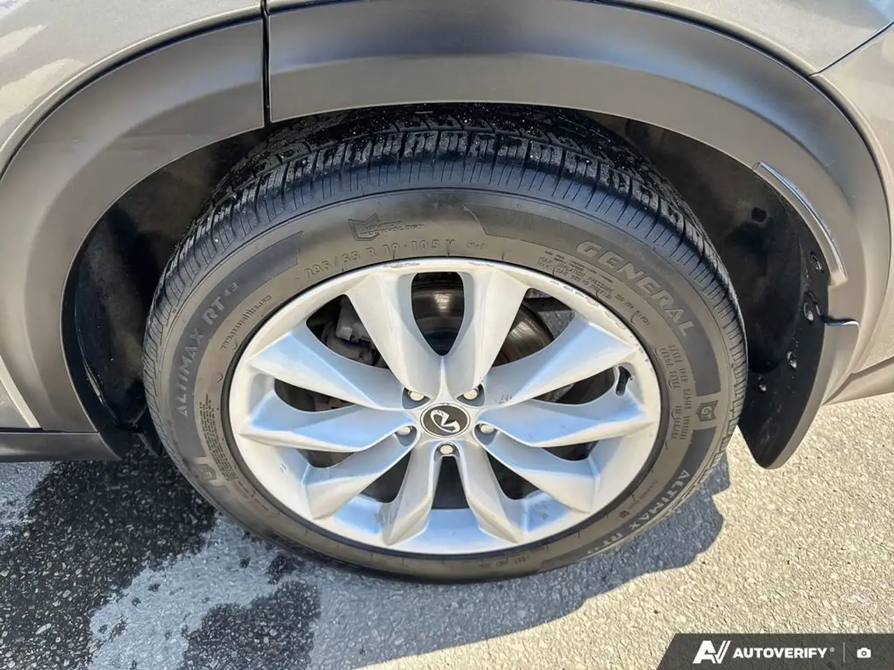 Infiniti QX50 снимка Infiniti QX50