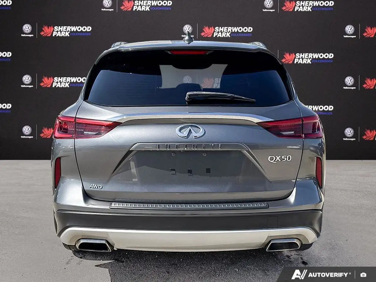 Infiniti QX50 снимка Infiniti QX50
