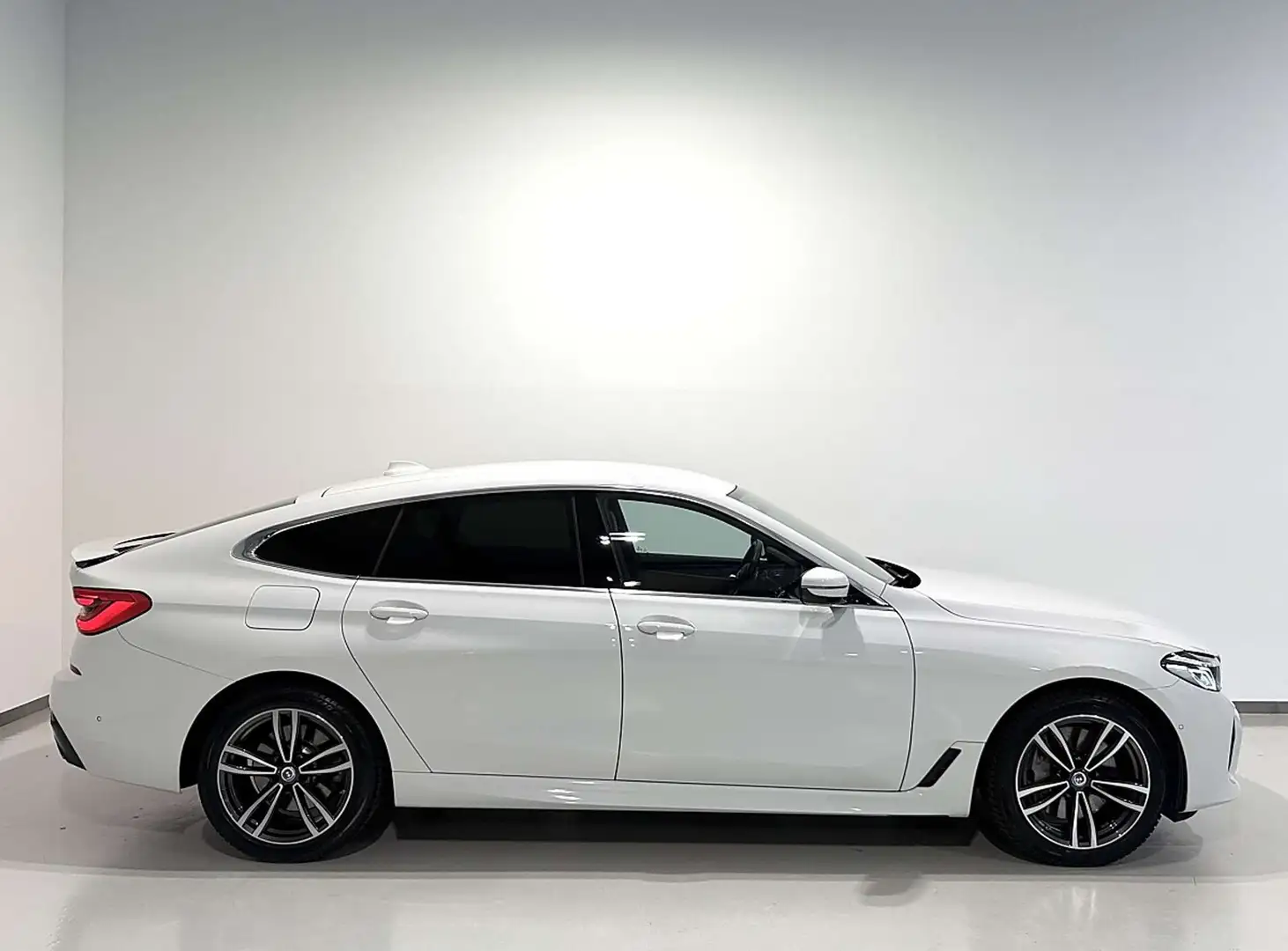 BMW 640 D xDrive GT LCI Aut/M-Sport/HEAD-UP/Harman&Kard... Weiß - 2