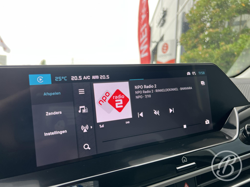 Citroen C4 1.2 Hybrid 145 Max Automaat Head up display — photo 36