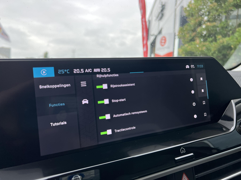 Citroen C4 1.2 Hybrid 145 Max Automaat Head up display — photo 48
