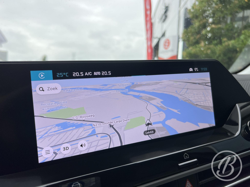 Citroen C4 1.2 Hybrid 145 Max Automaat Head up display — photo 17