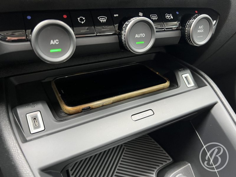 Citroen C4 1.2 Hybrid 145 Max Automaat Head up display — photo 44