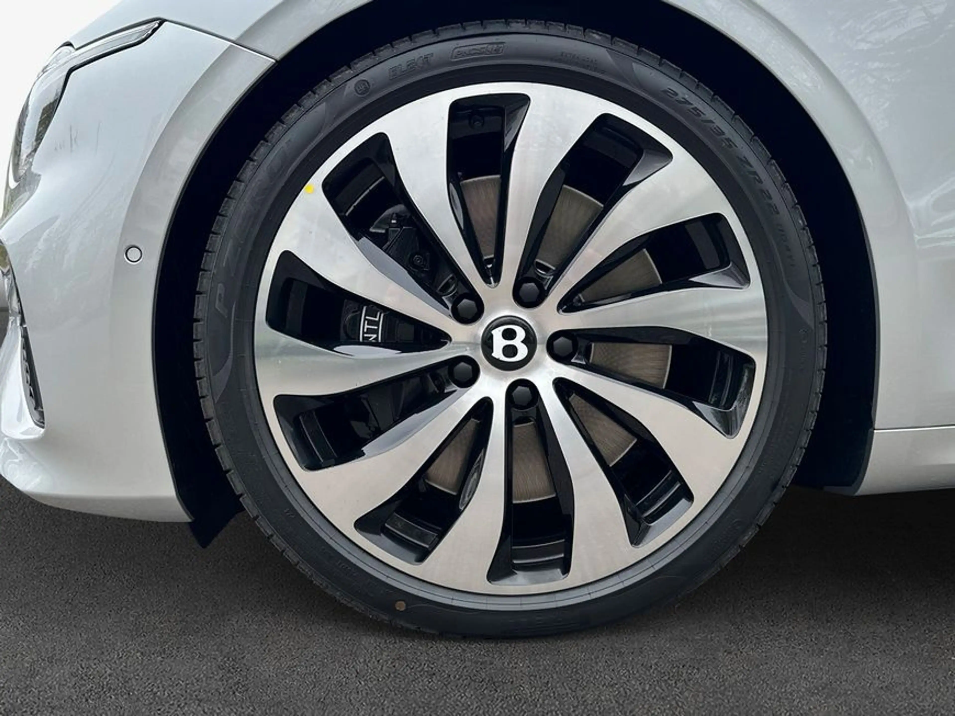 Bentley Continental GT — photo 7
