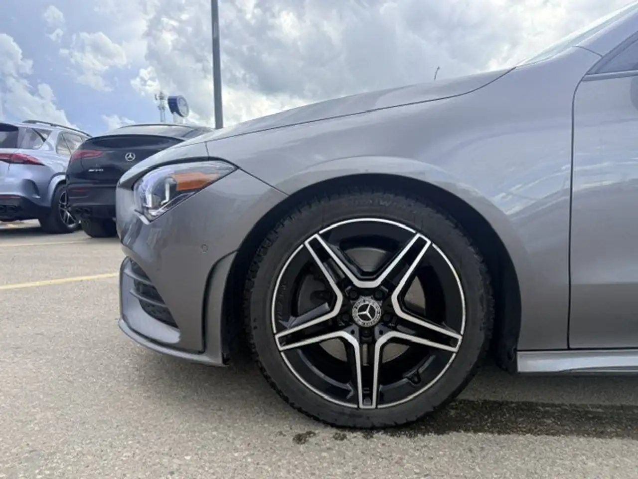 Mercedes-Benz CLA снимка Mercedes-Benz CLA