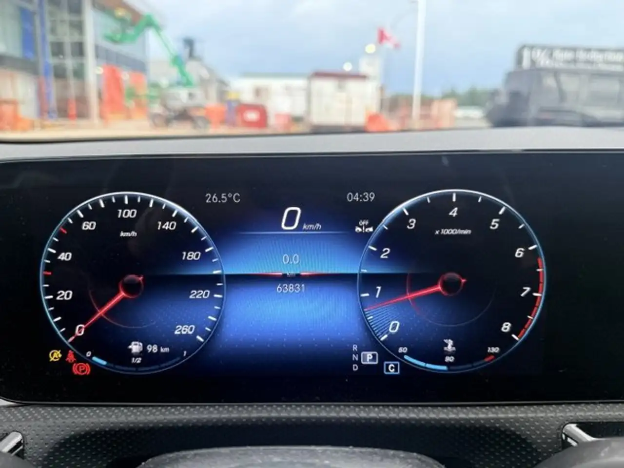 Mercedes-Benz CLA снимка Mercedes-Benz CLA