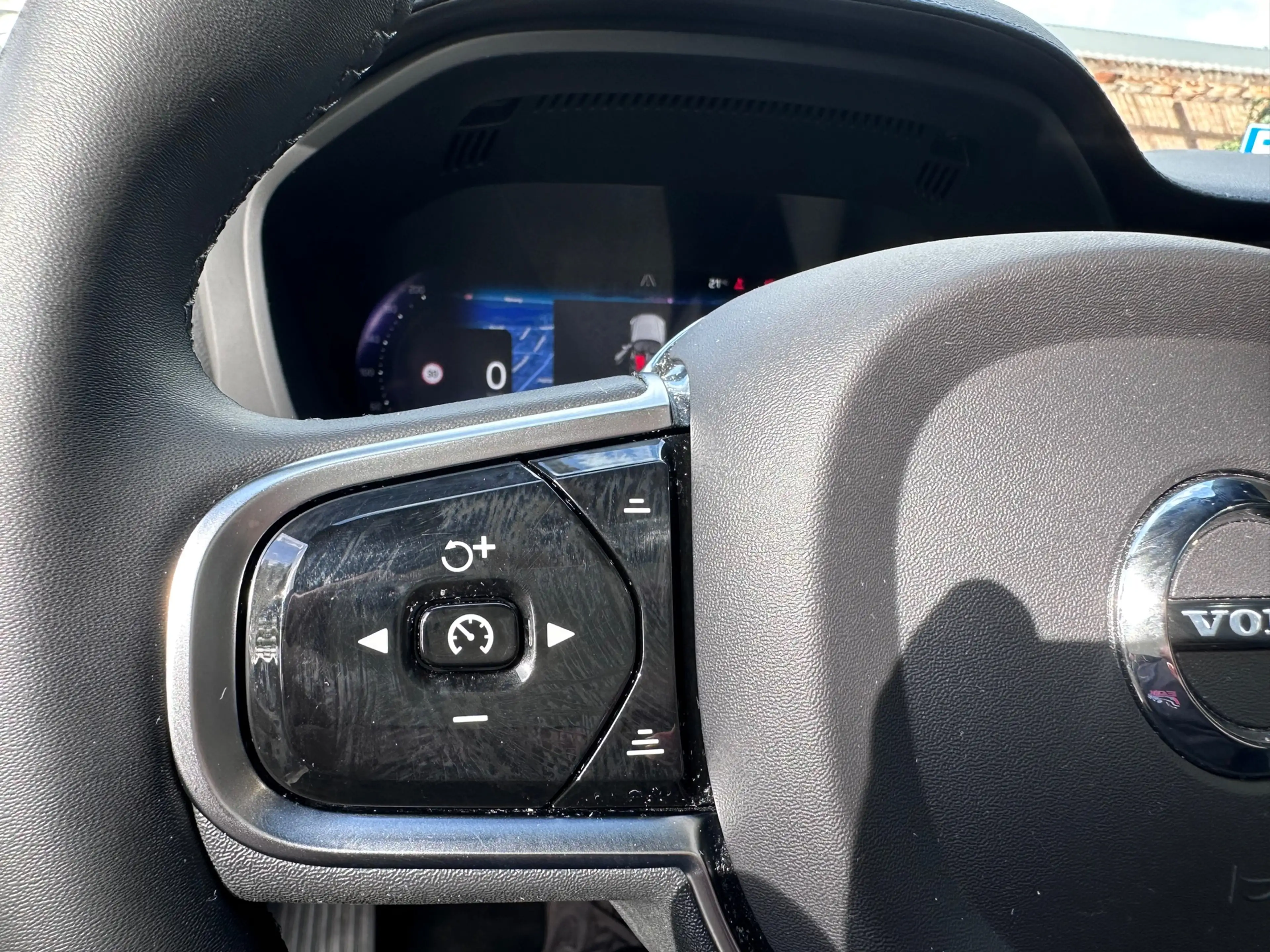 Volvo XC60 B5 Ultimate Dark ORG NL / HK AUDIO / MEMORY / PANO — photo 22