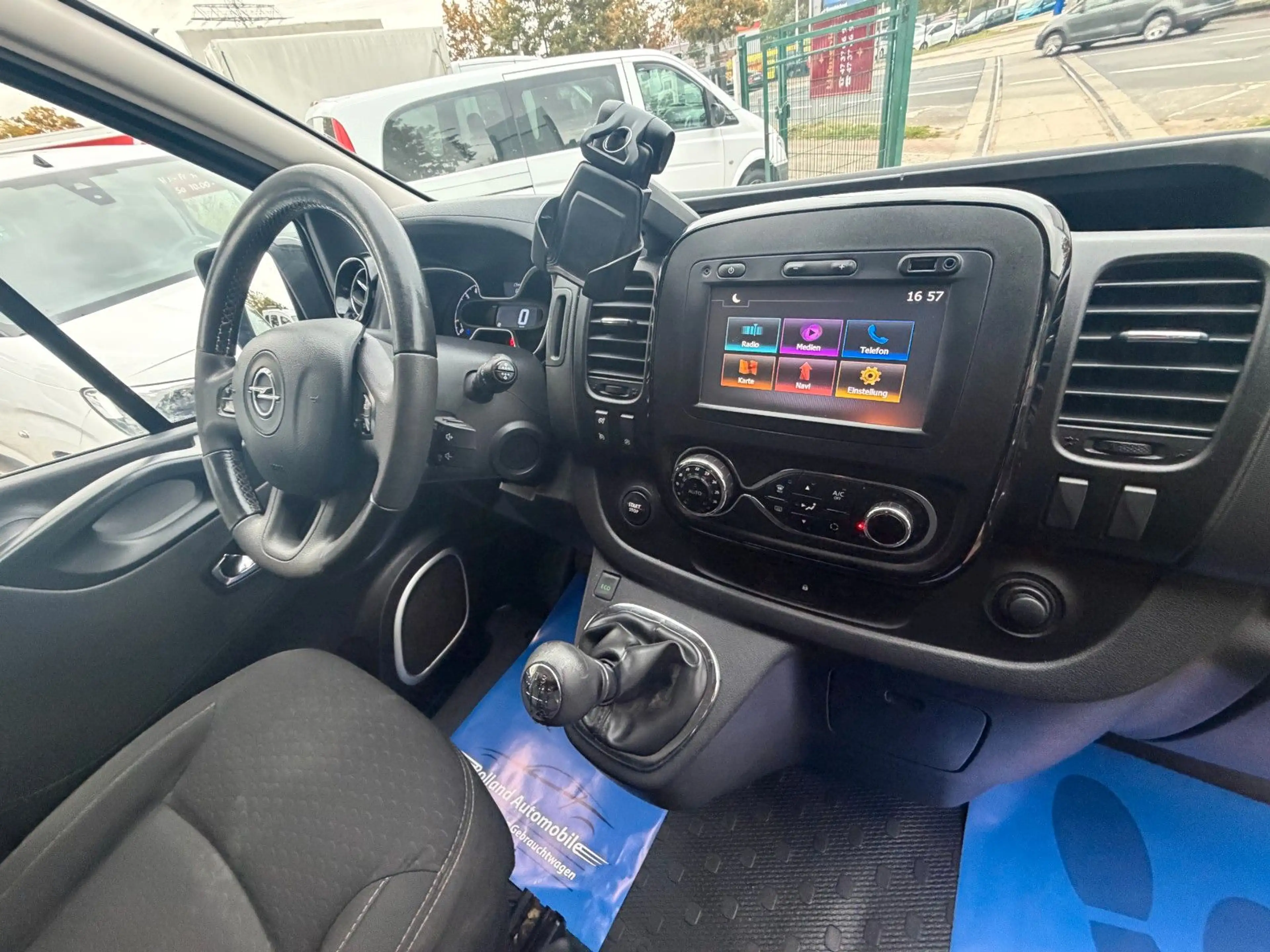 Opel Vivaro L2H1*2.HD*Klima*SHZ*Navi*AHK*PDC*TÜV NEU — photo 15