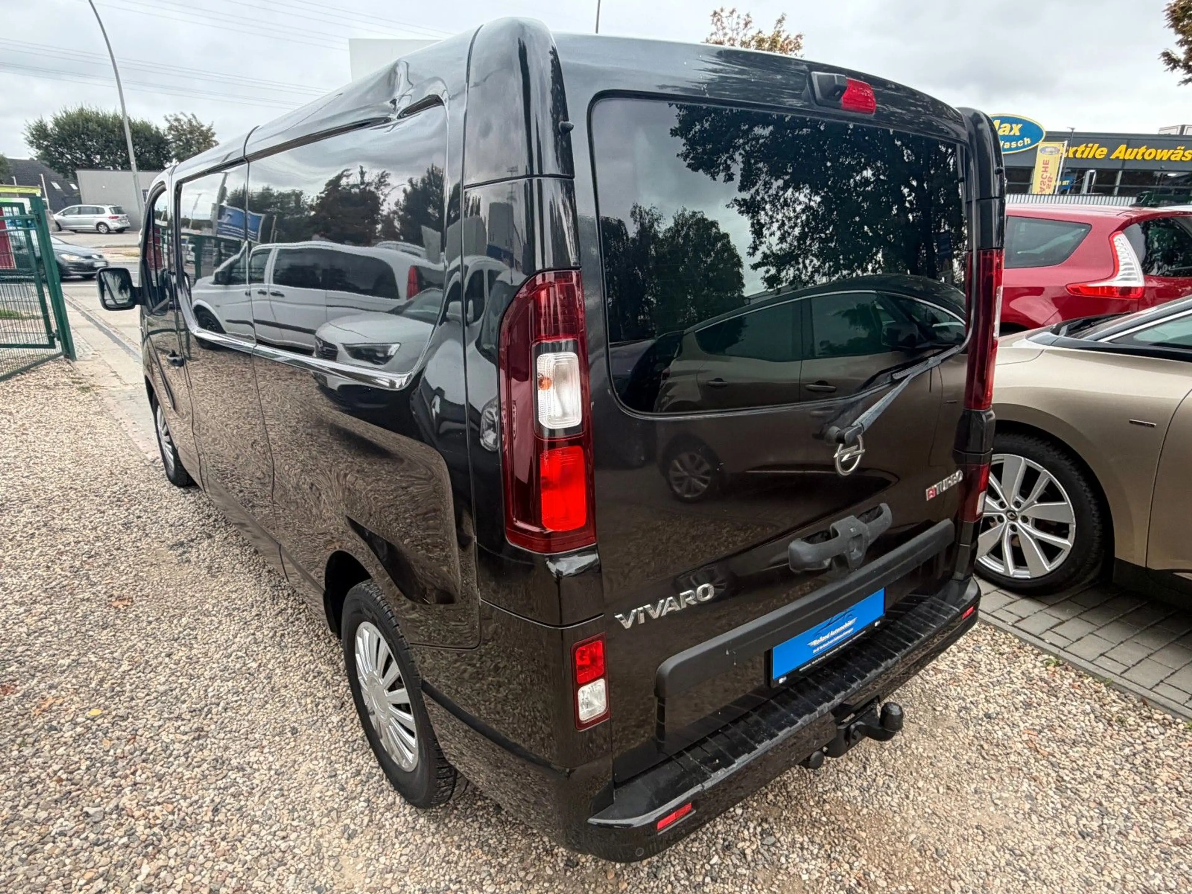 Opel Vivaro L2H1*2.HD*Klima*SHZ*Navi*AHK*PDC*TÜV NEU — photo 5